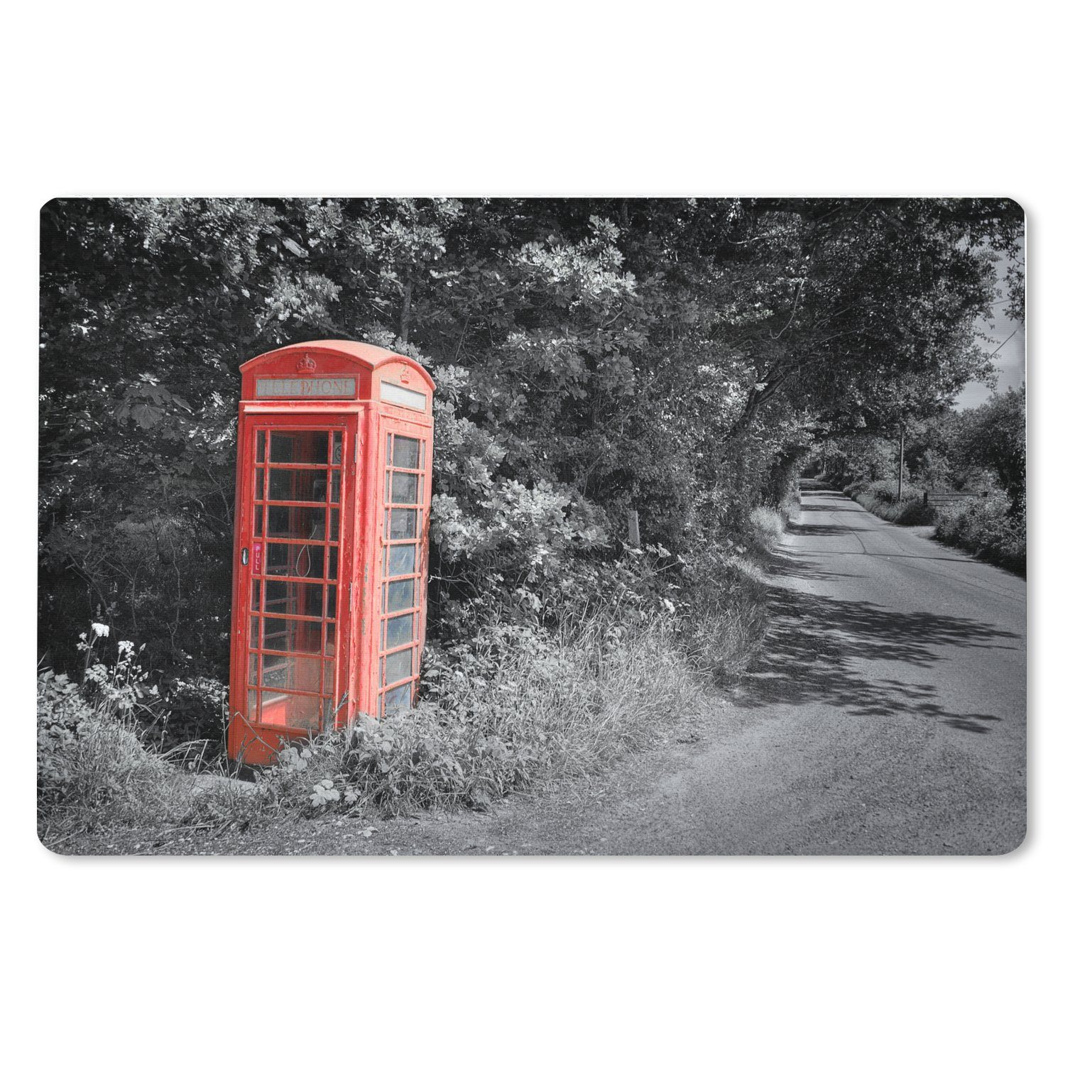 MuchoWow Gaming Mauspad Schwarz-Weiß-Foto einer roten und britischen Telefonzelle im (1-St), Mousepad mit Rutschfester Unterseite, Gaming, 120x80 cm, XXL, Großes