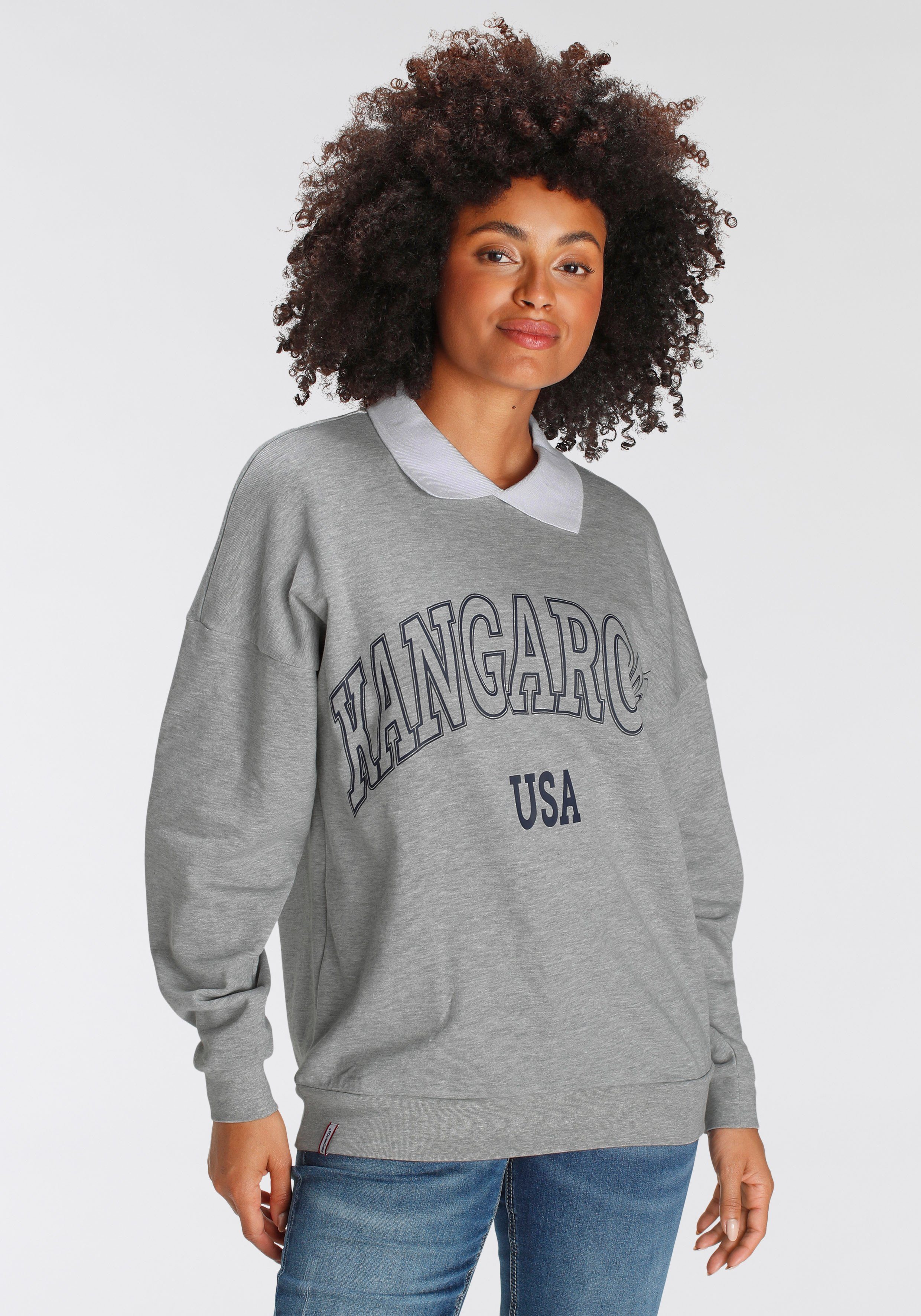 KangaROOS Sweatshirt, Lässig trendige Oversize-Passform mit überschnittener  Schulter