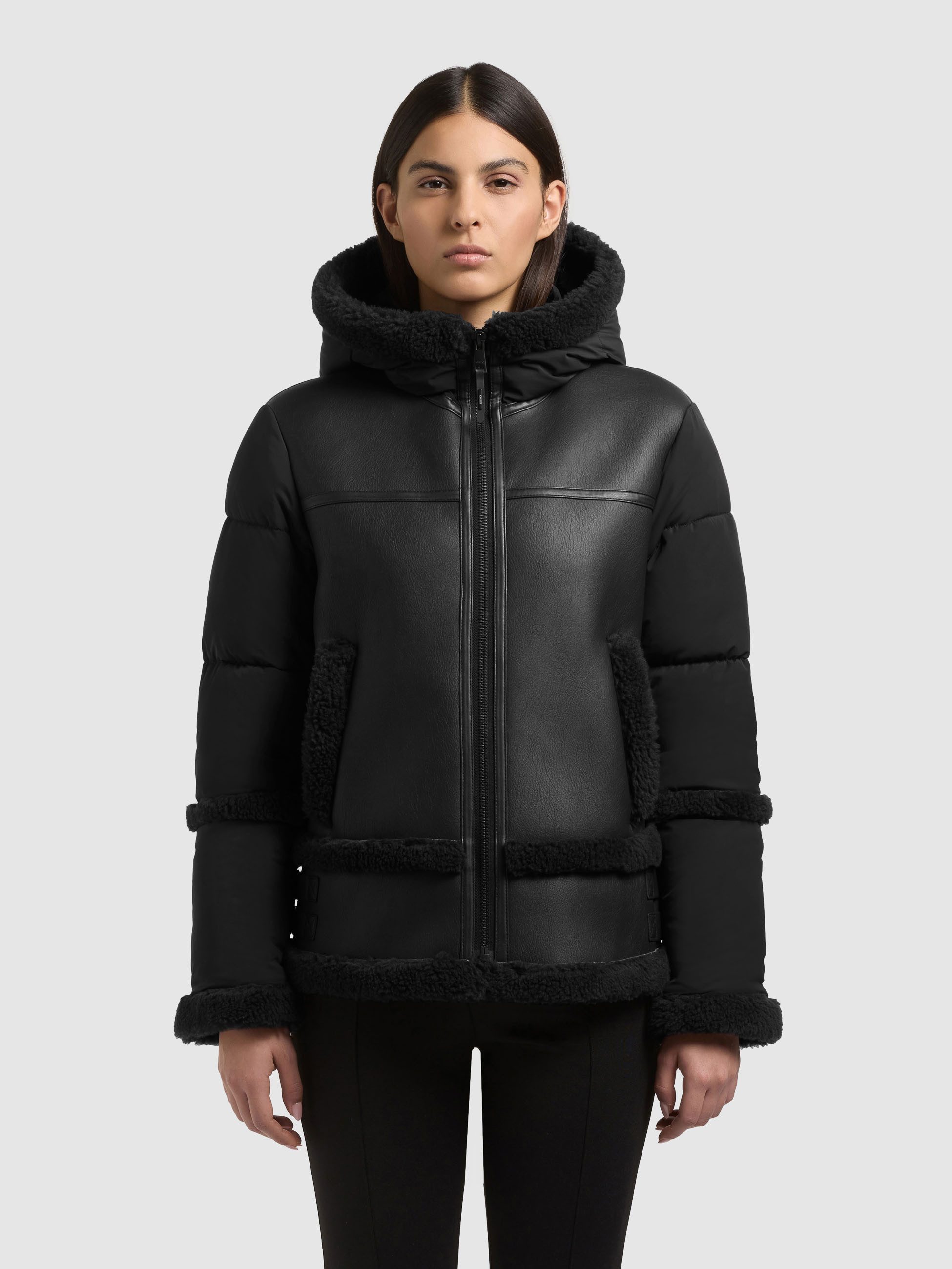 khujo Winterjacke LEXYA wattierte, gesteppte Ärmel aus Nylon