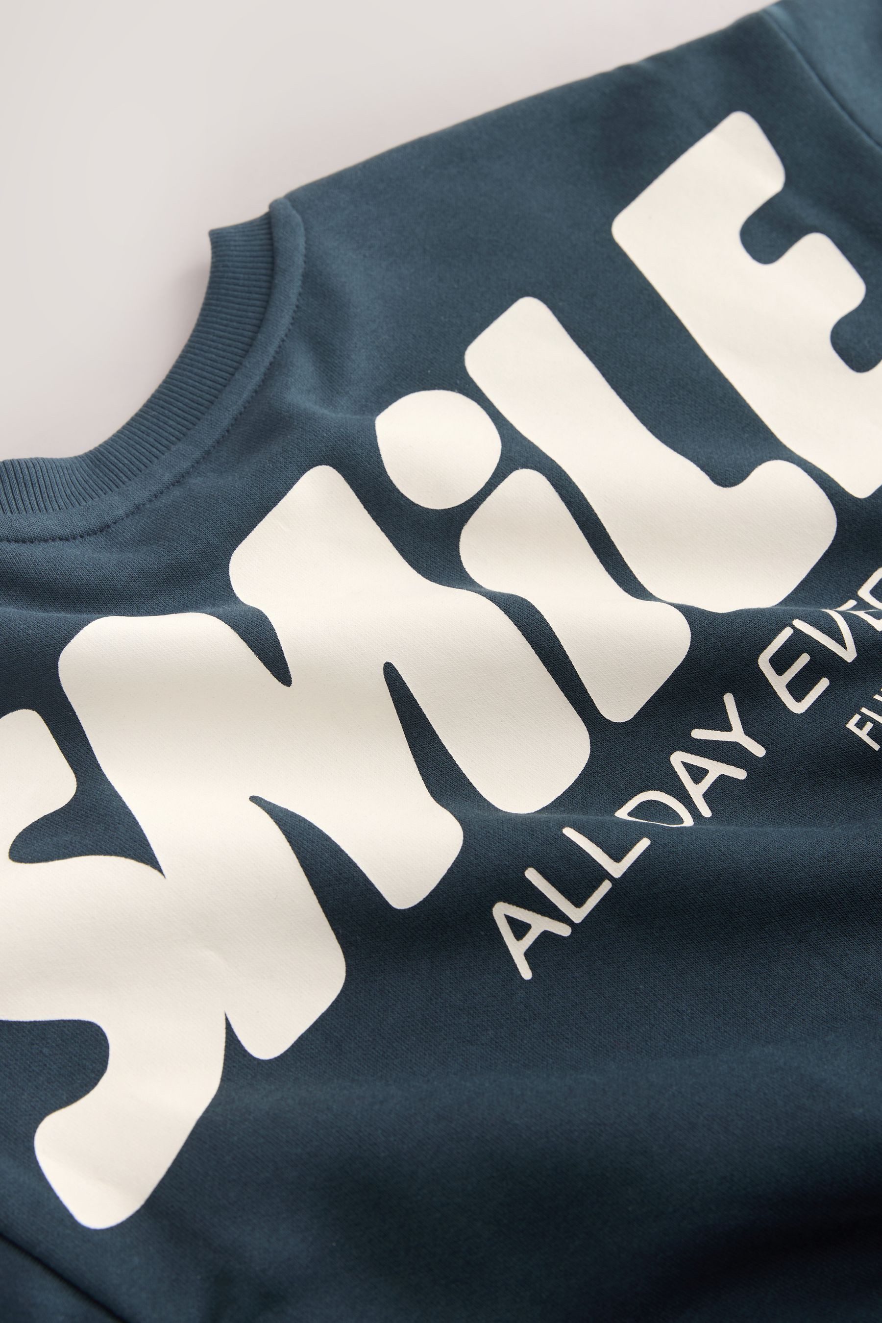 Next Sweater Rundhals-Sweatshirt mit Rücken-Print (1-tlg)