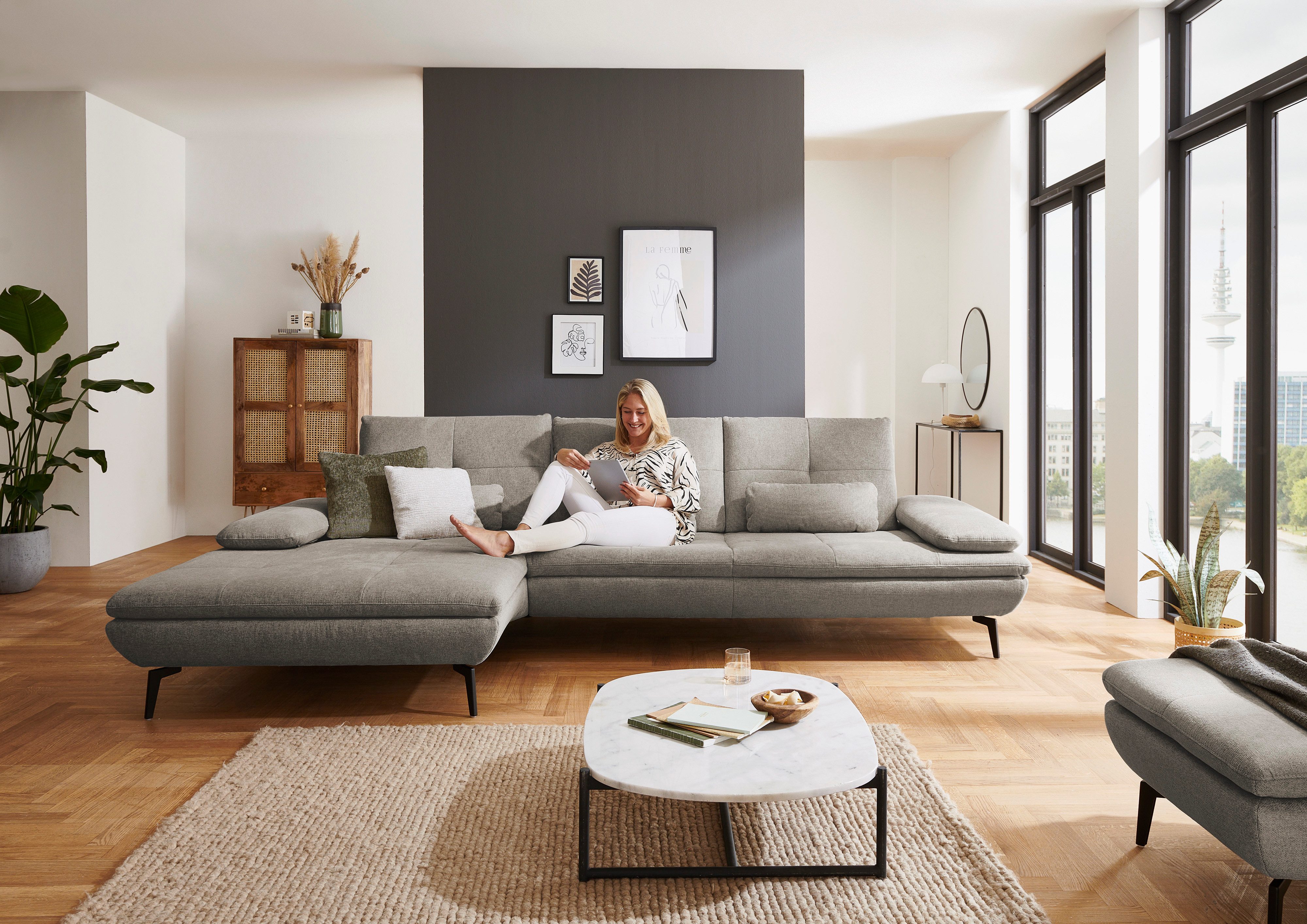 Die PlanBar Ecksofa "MP-IN23002 L-Form" wahlweise mit Armteil- und Sitztief günstig online kaufen