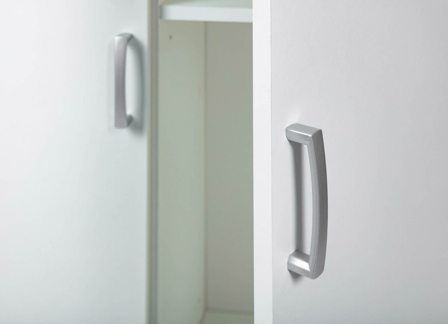 ebuy24 Kleiderschrank Arconati Tür 2 Universalschrank, Reinigungsschrank weiß