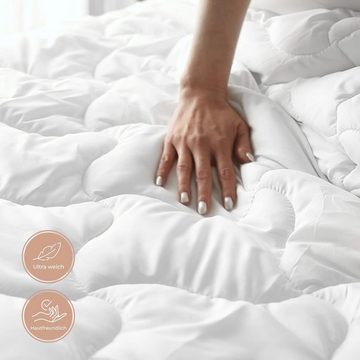 Bettdecke + Kopfkissen, Ideal für Ganzjahreszeiten mit 300 g/m² Füllung, livessa, Bettwaren SET weich und atmungsaktiv