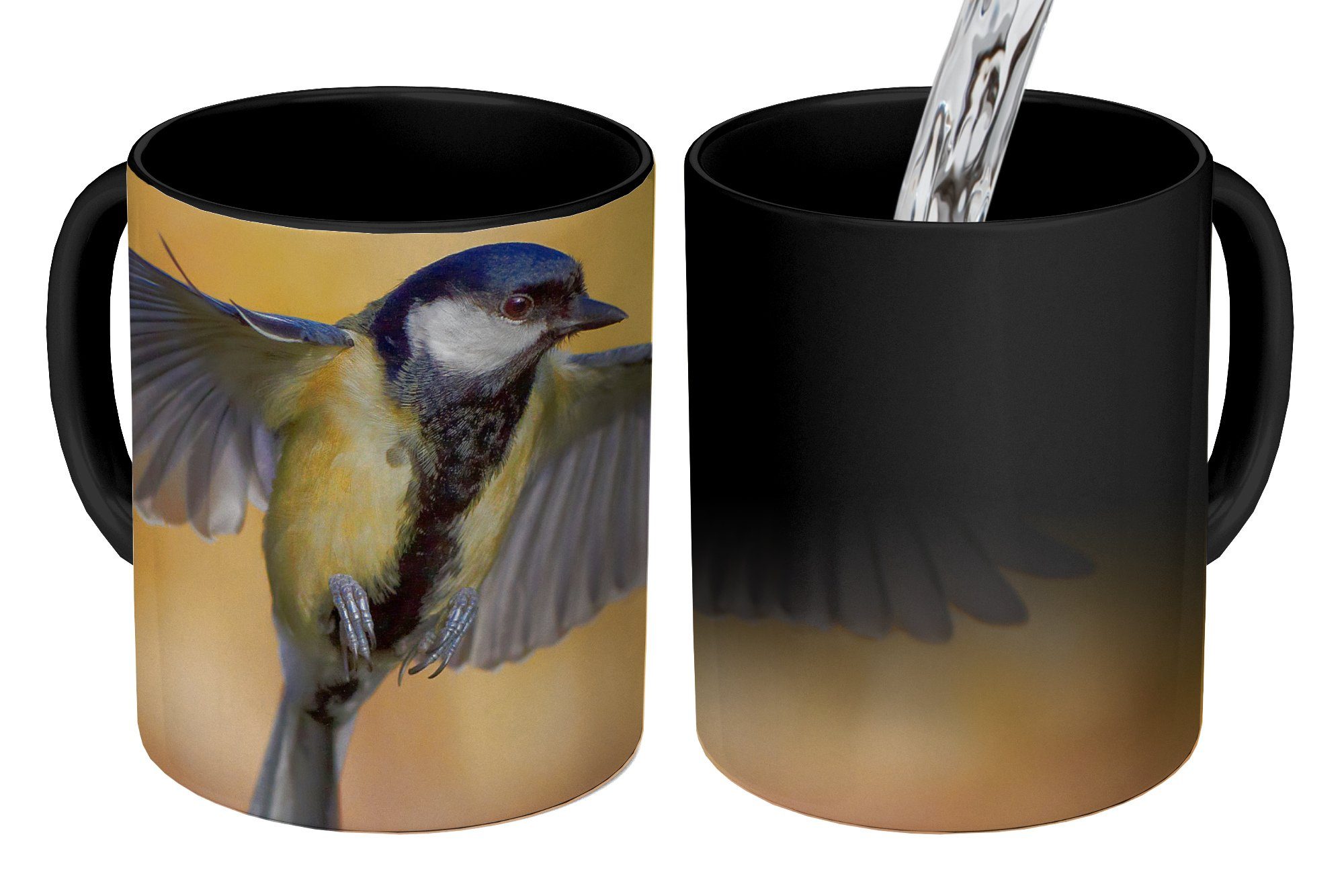 Farbwechsel, Keramik, Tasse Teetasse, Geschenk Eine fliegende Kohlmeise, Zaubertasse, Kaffeetassen, MuchoWow