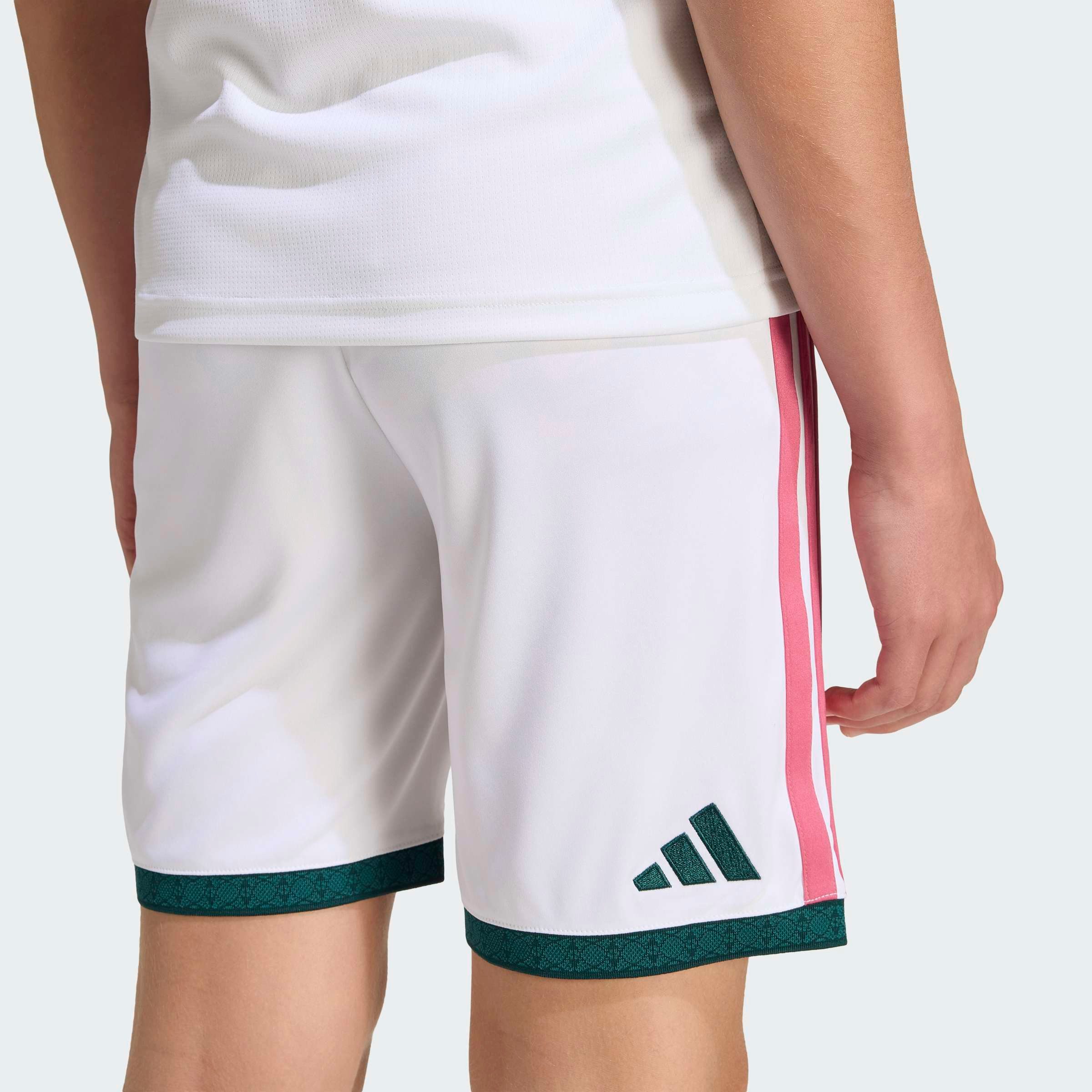 adidas Performance Trainingsshorts REAL MADRID 26/27 KIDS für Kinder, bequeme Passform, für Sport und Alltag, aus Polyester