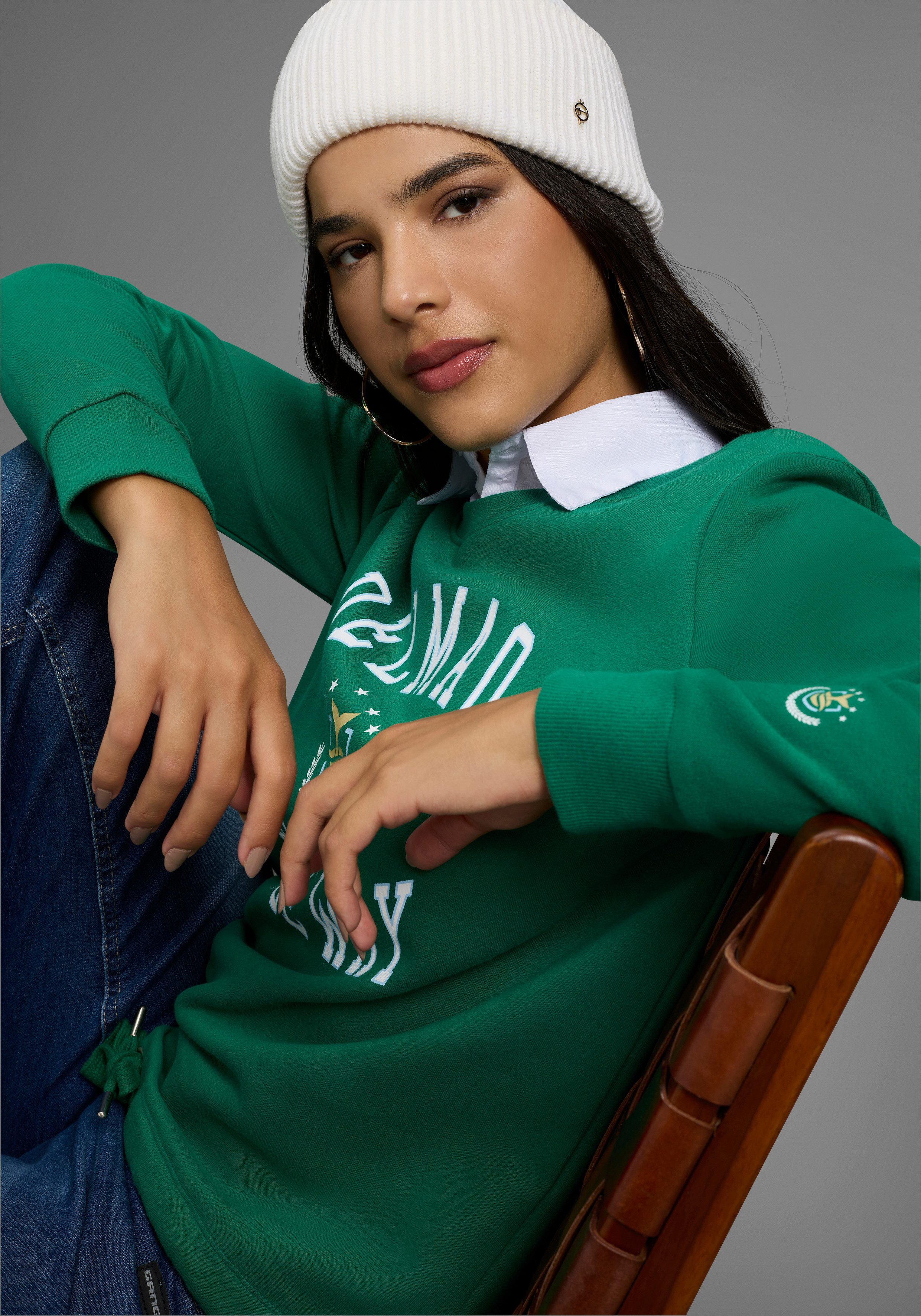 DELMAO Sweatshirt Weiche Baumwollmischung mit Print und Kordelzug am Saum. Reduzierter Preis € 26,99. Unverbindliche Preisempfehlung € 32,99