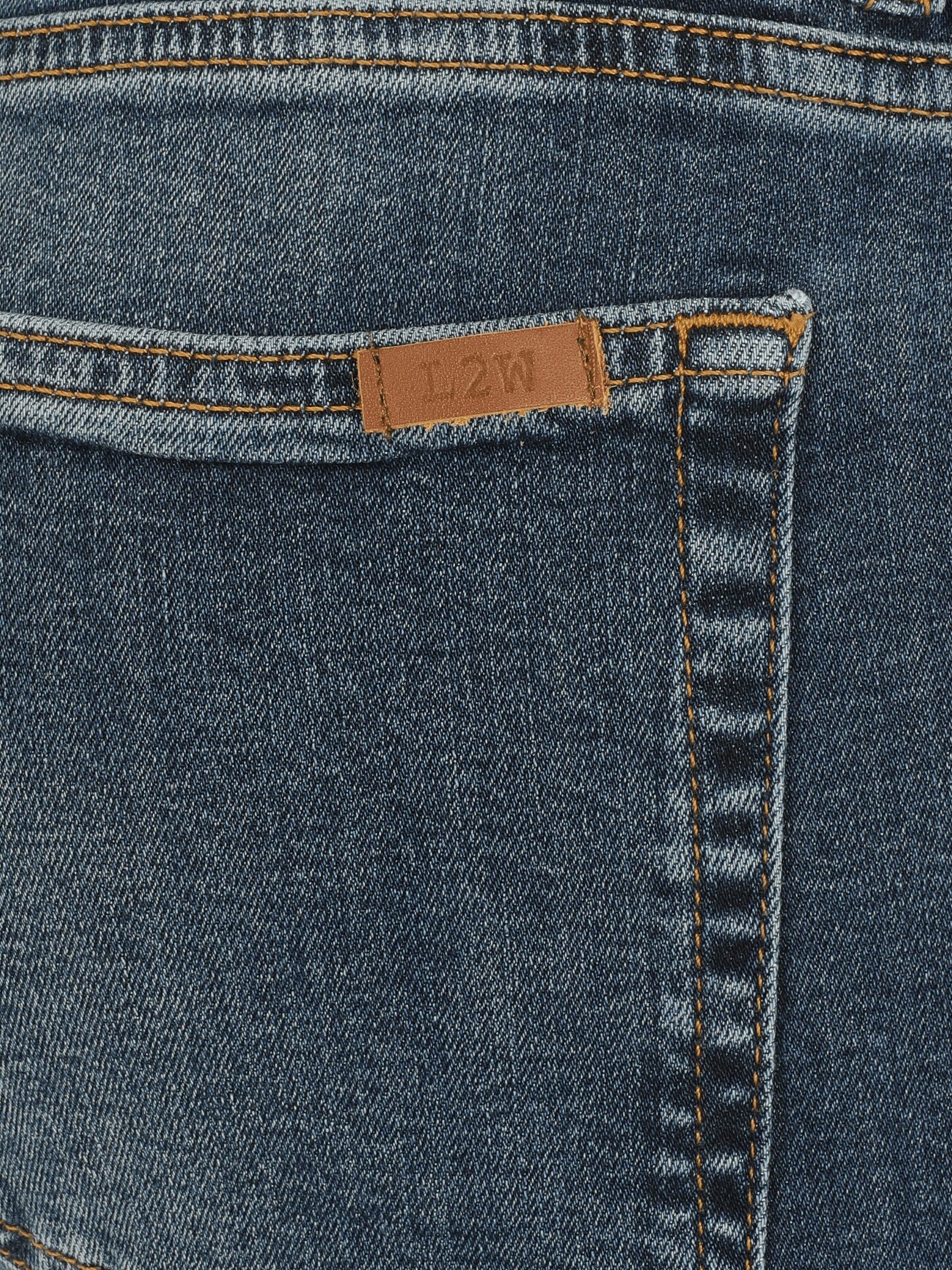 Love2Wait Latzjeans (1-tlg) Plain/ohne Details