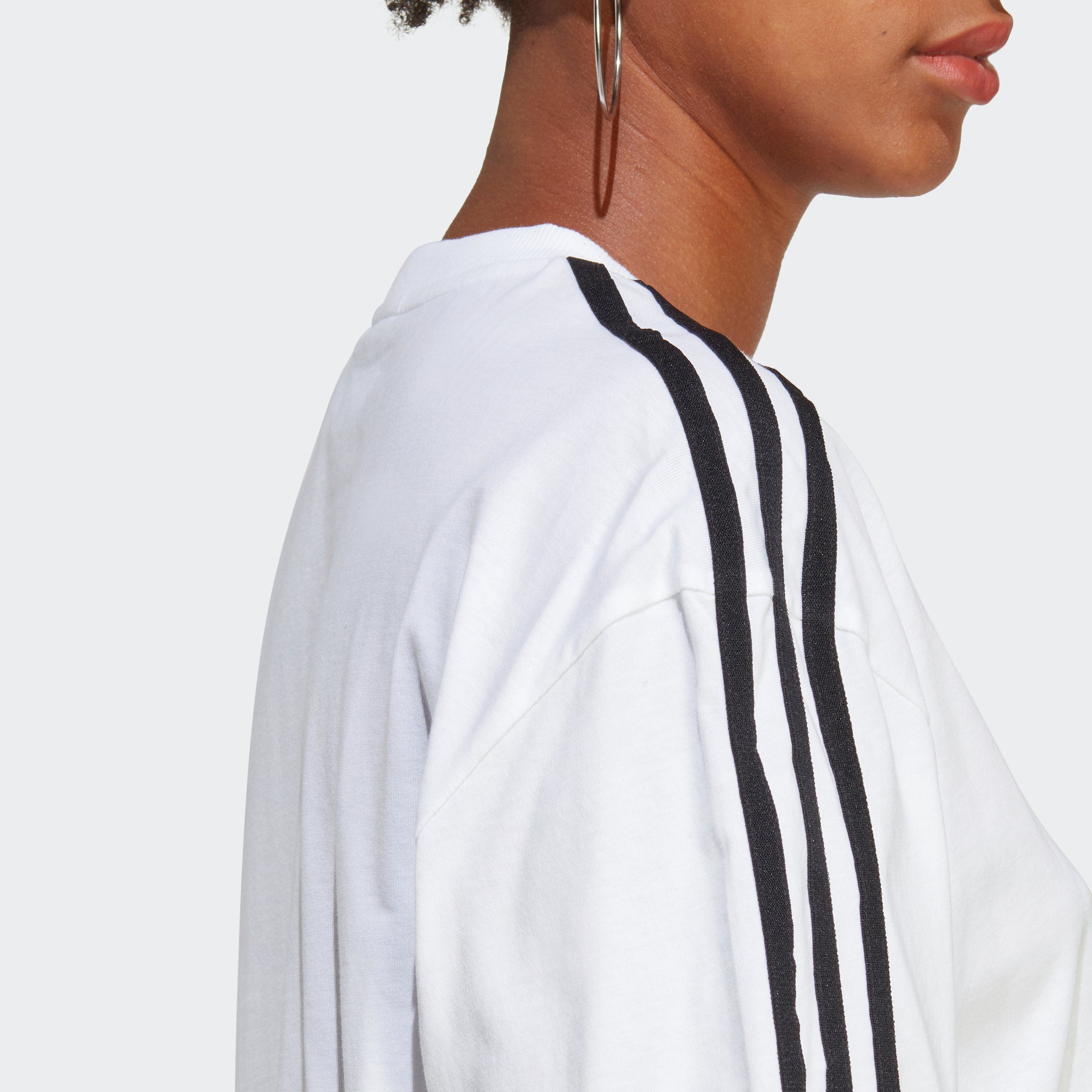 adidas Originals T-Shirt CLASSICS ADICOLOR White OVERSIZED