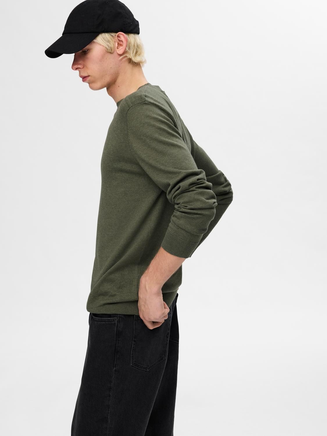 Selected Strickpullover SLHBERG CREW NECK NOOS günstig online kaufen