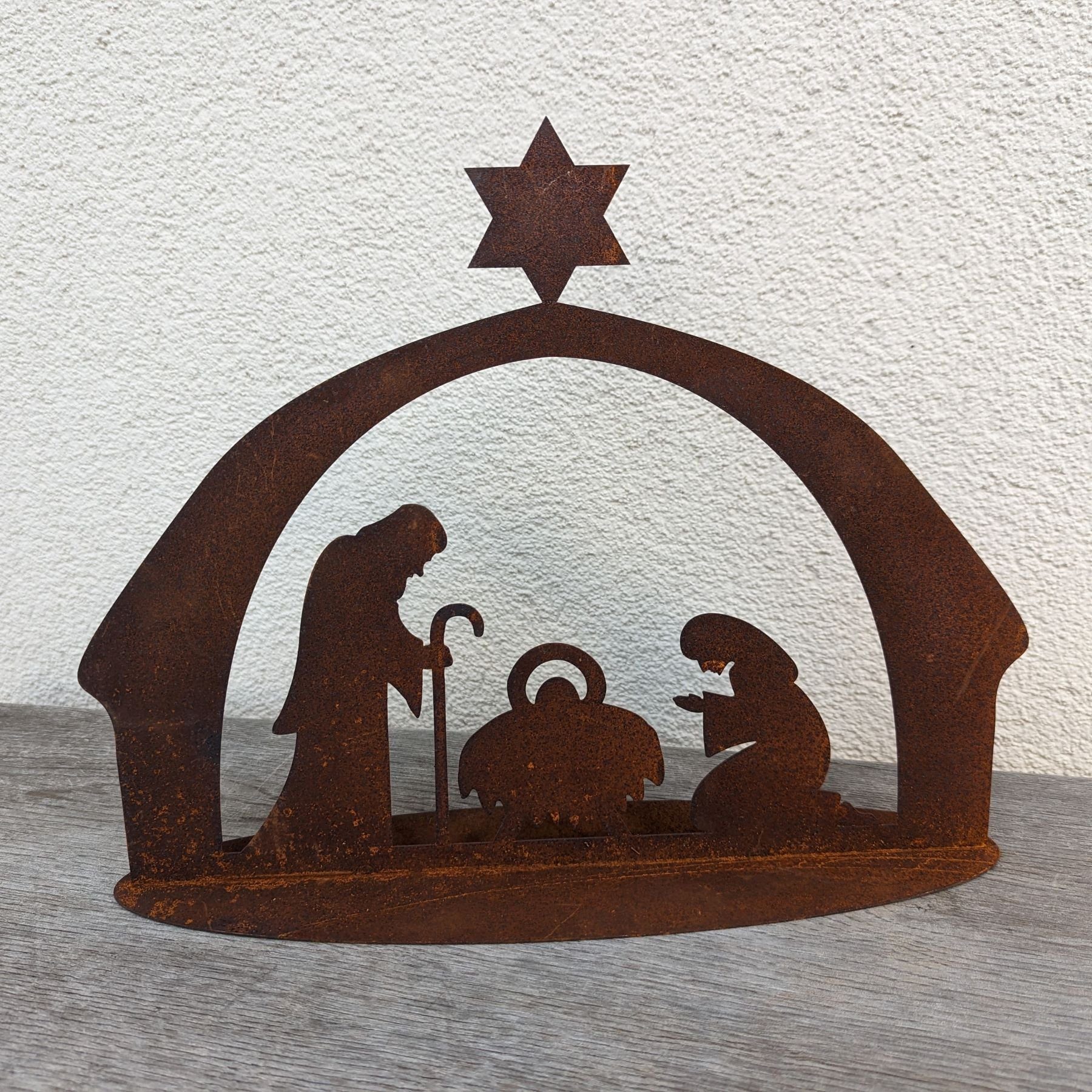 Dewoga Edelrost-Metalldesign Weihnachtsfigur Edelrost auf Platte Krippe