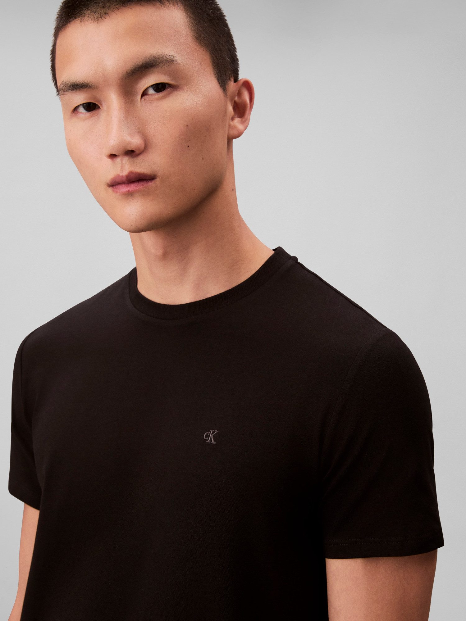 Calvin Klein Jeans T-Shirt 2 Pack SS STRETCH COTTON SLIM TEE (Packung, 2-tlg) Rundhalsausschnitt, slim fit – Bild 5 von 5