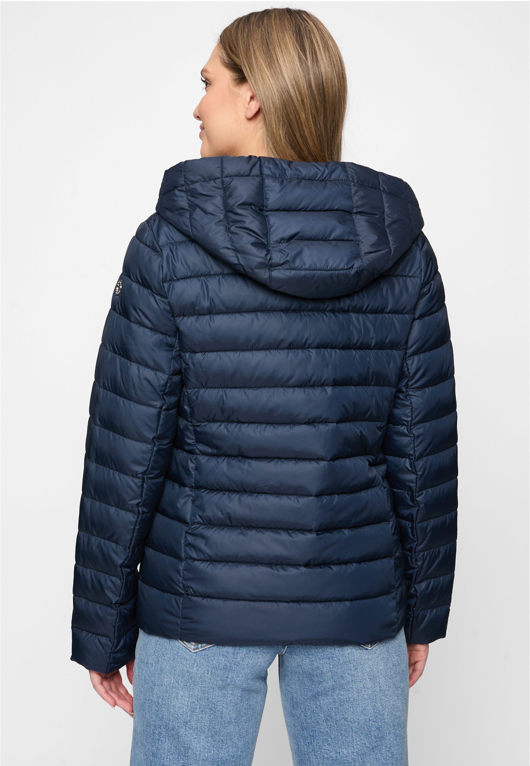 COVERED Winterjacke Nala (1-St) Windschutzblende innen