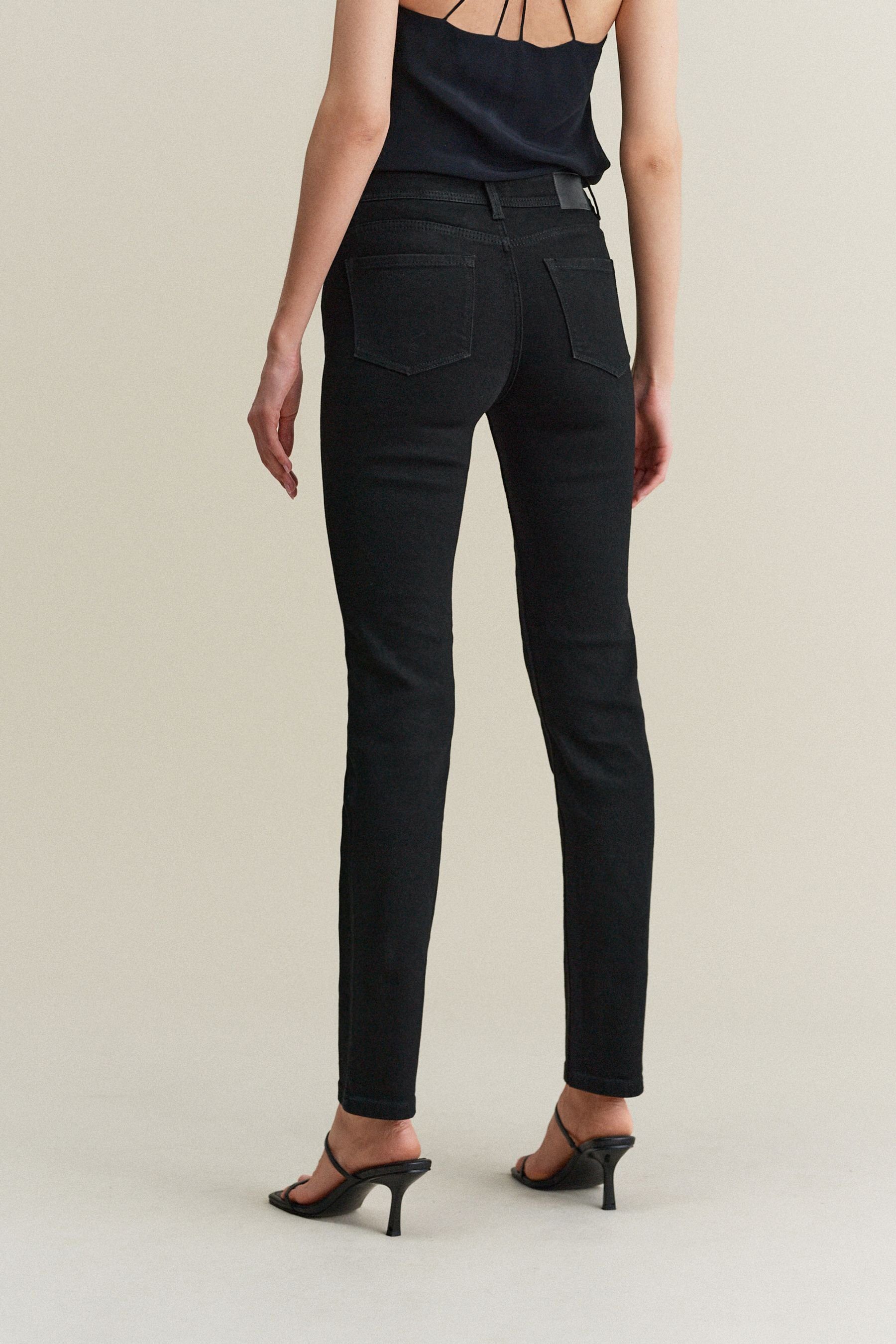 Next Slim-fit-Jeans Superweiche Slim Fit Jeans, Kurzgröße (1-tlg)