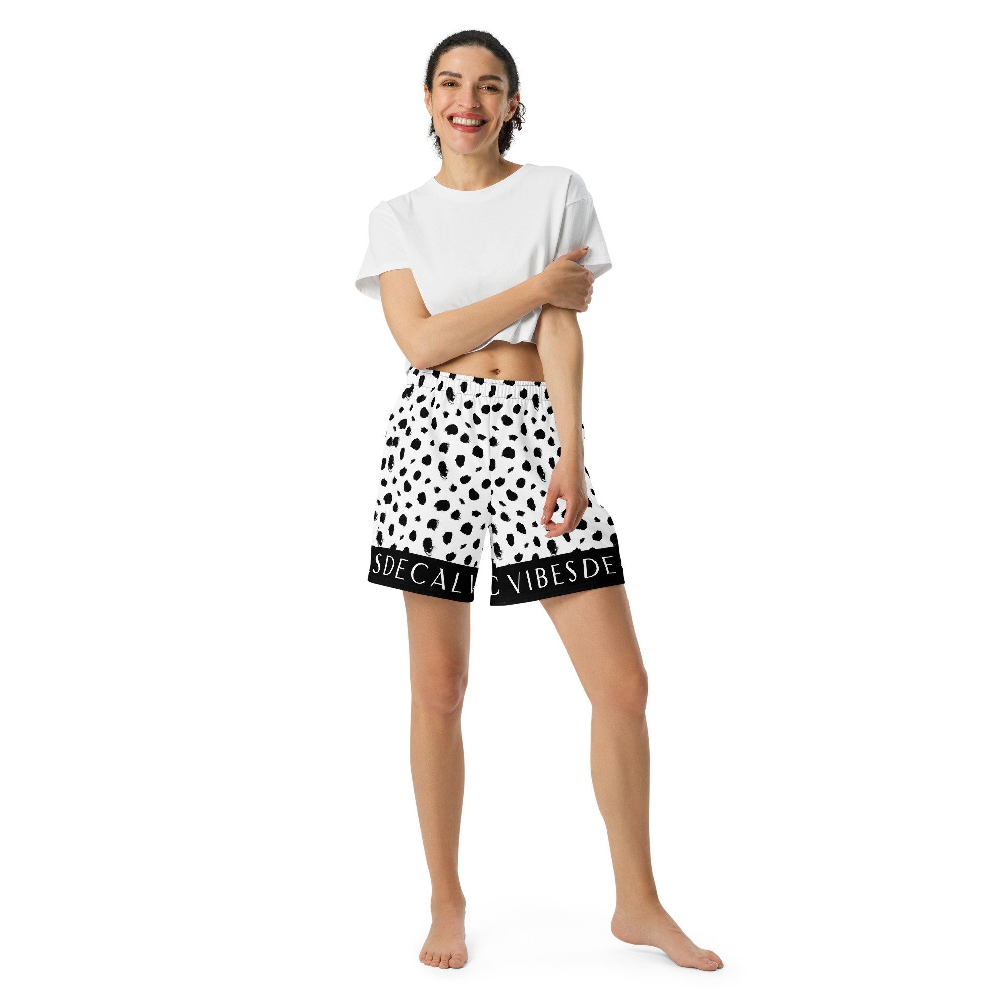 DECALVIBES Trainingsshorts Multifunctional Damen Sport Shorts Ultimate Dalmatiner Dots 4-Wege-Stretch, atmungsaktiv, elastischer Bund, vielseitig einsetzbar