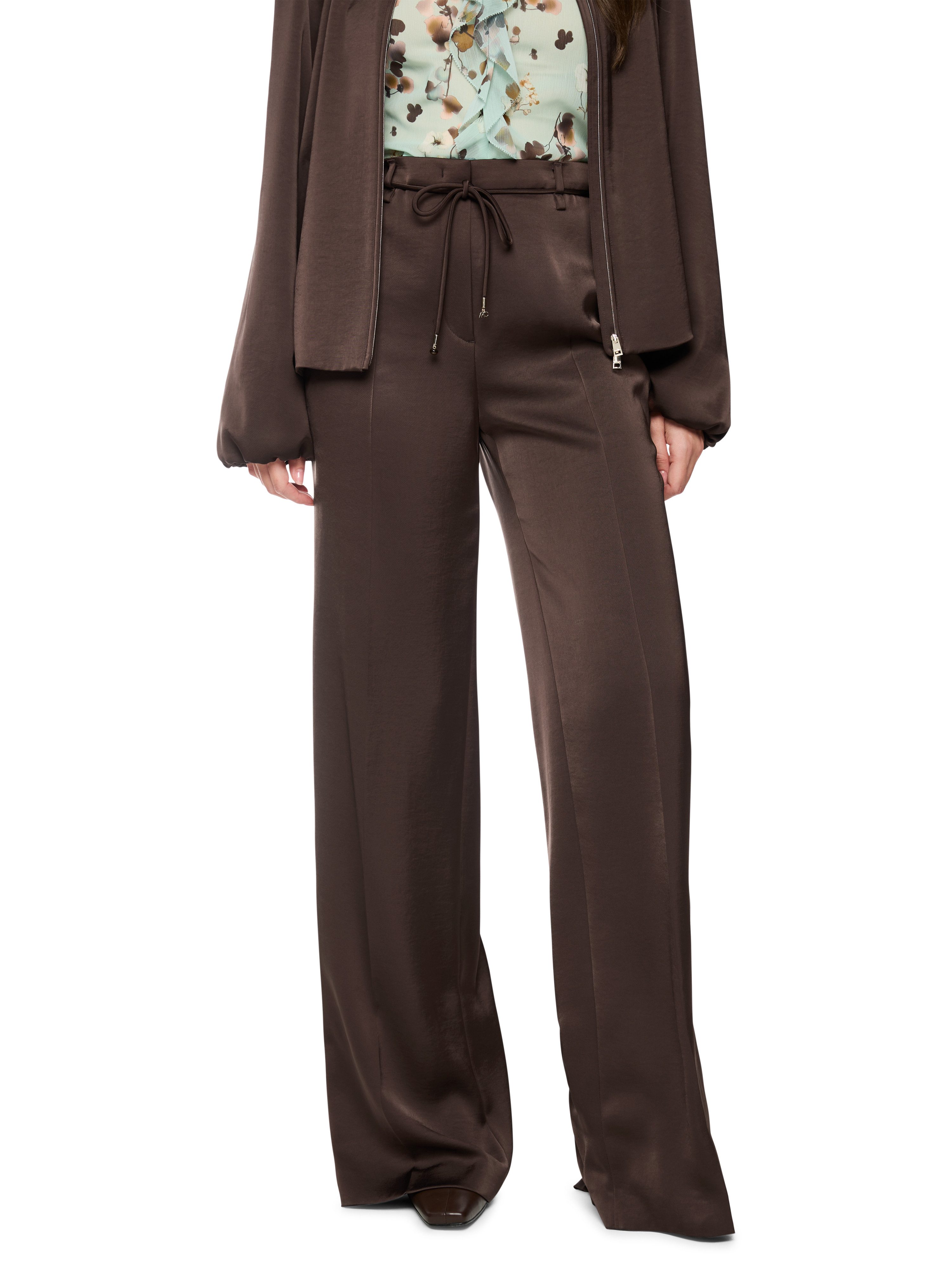 Marc Cain Stoffhose Fading Flowers Premium Damenmode Model: WARRI aus Glanzmaterial
