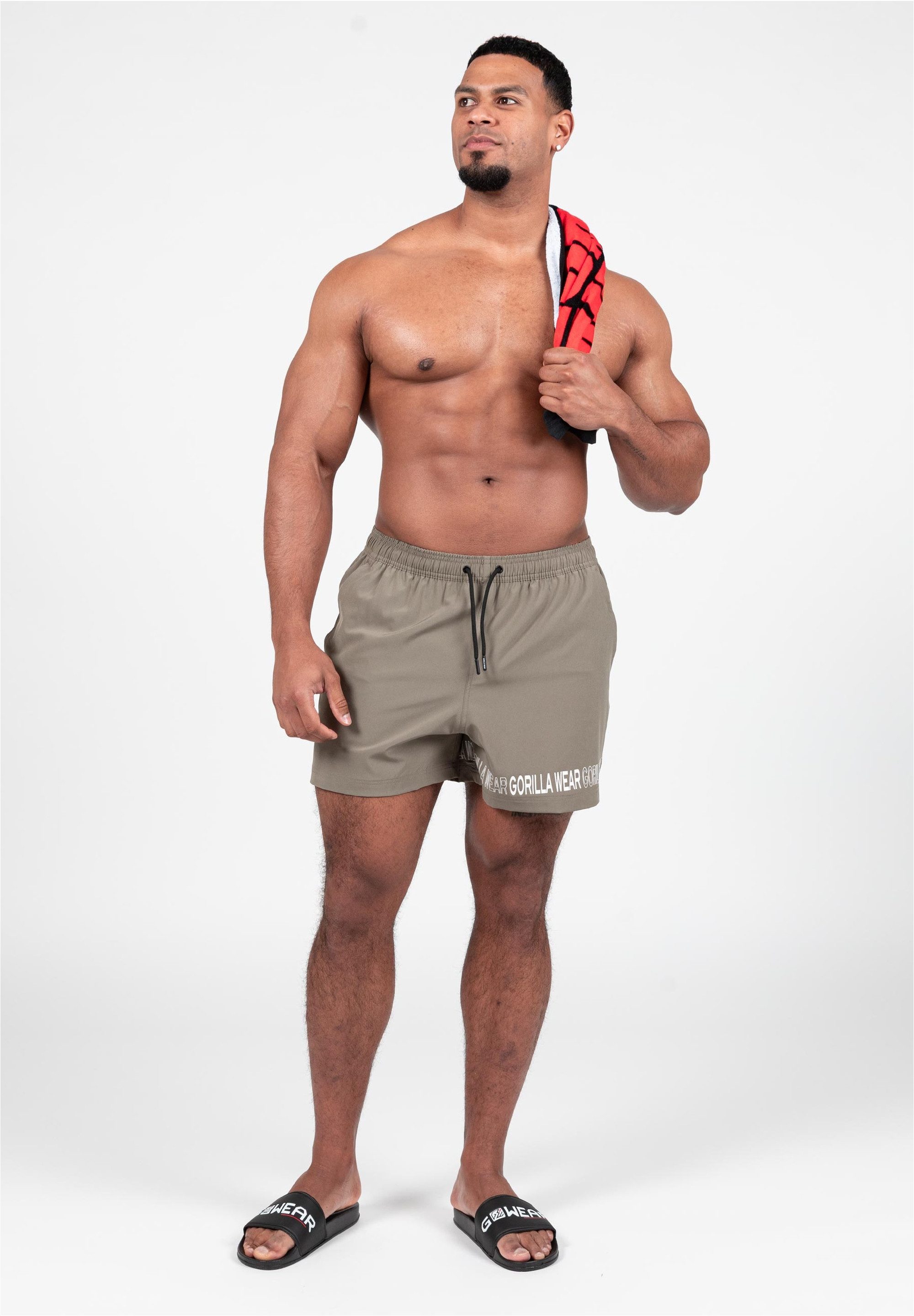 Gorilla Wear Badeshorts mit schnelltrocknendem Material