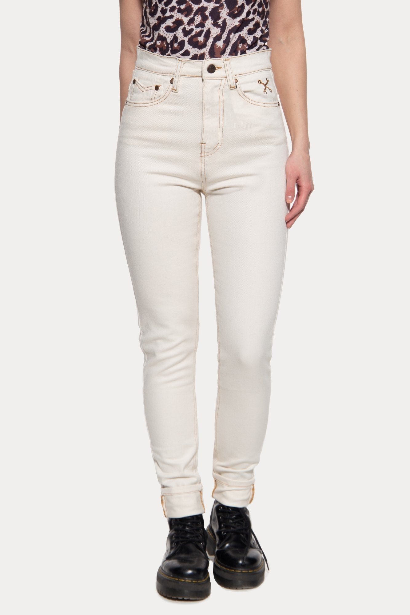 QueenKerosin Slim-fit-Jeans Betty im 5-Pocket-Design