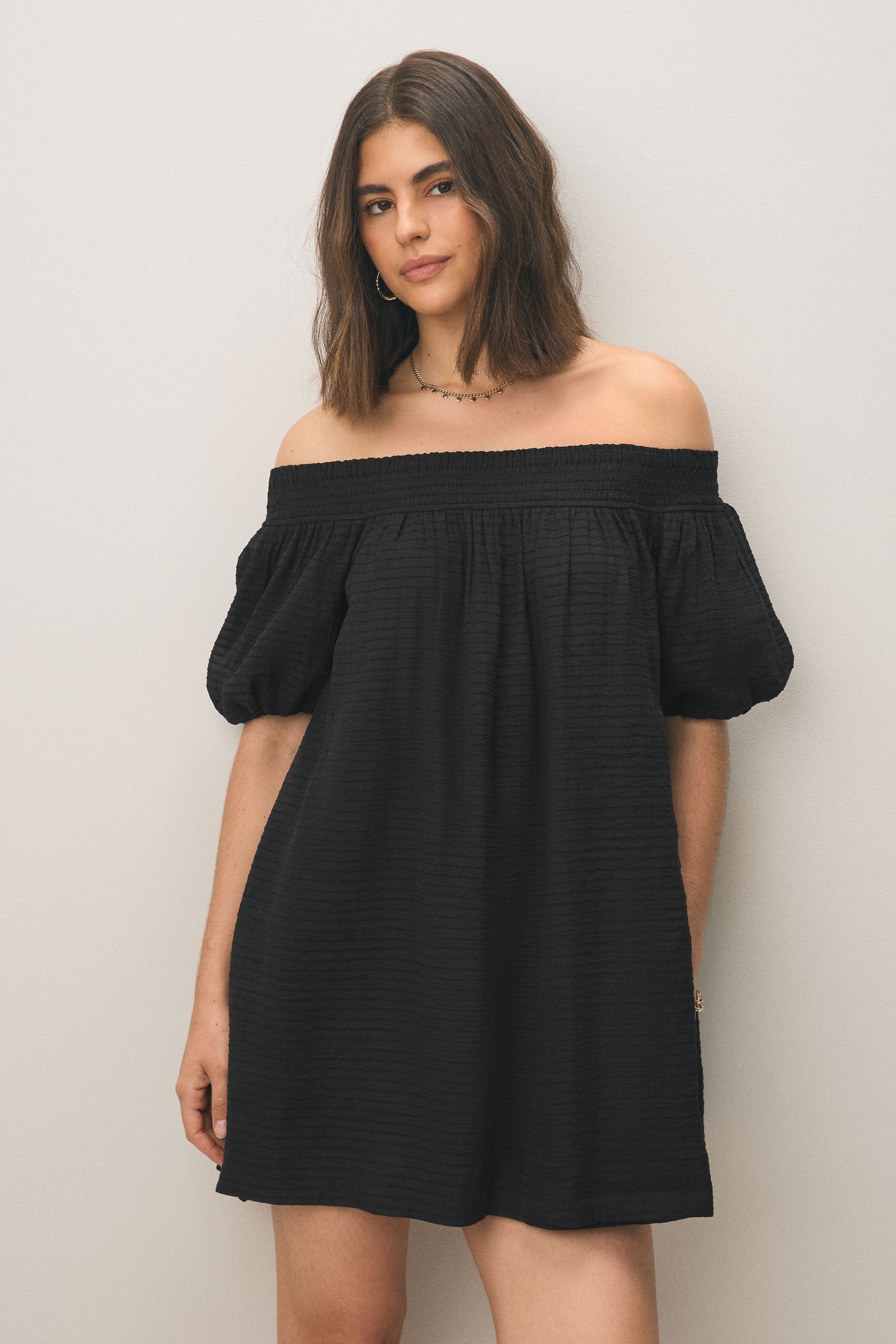 Next Bandeaukleid Strukturiertes Bandeau-Minikleid in Knitteroptik (1-tlg) günstig online kaufen