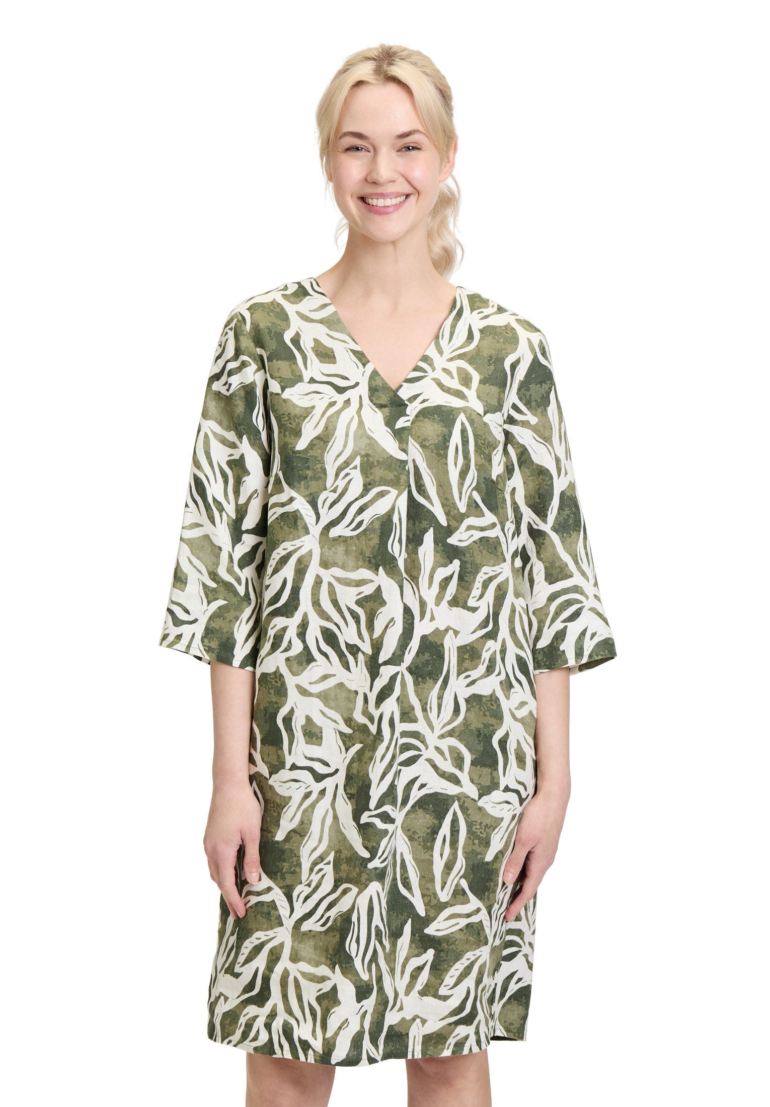 Cartoon Sommerkleid Cartoon Sommerkleid mit Muster günstig online kaufen
