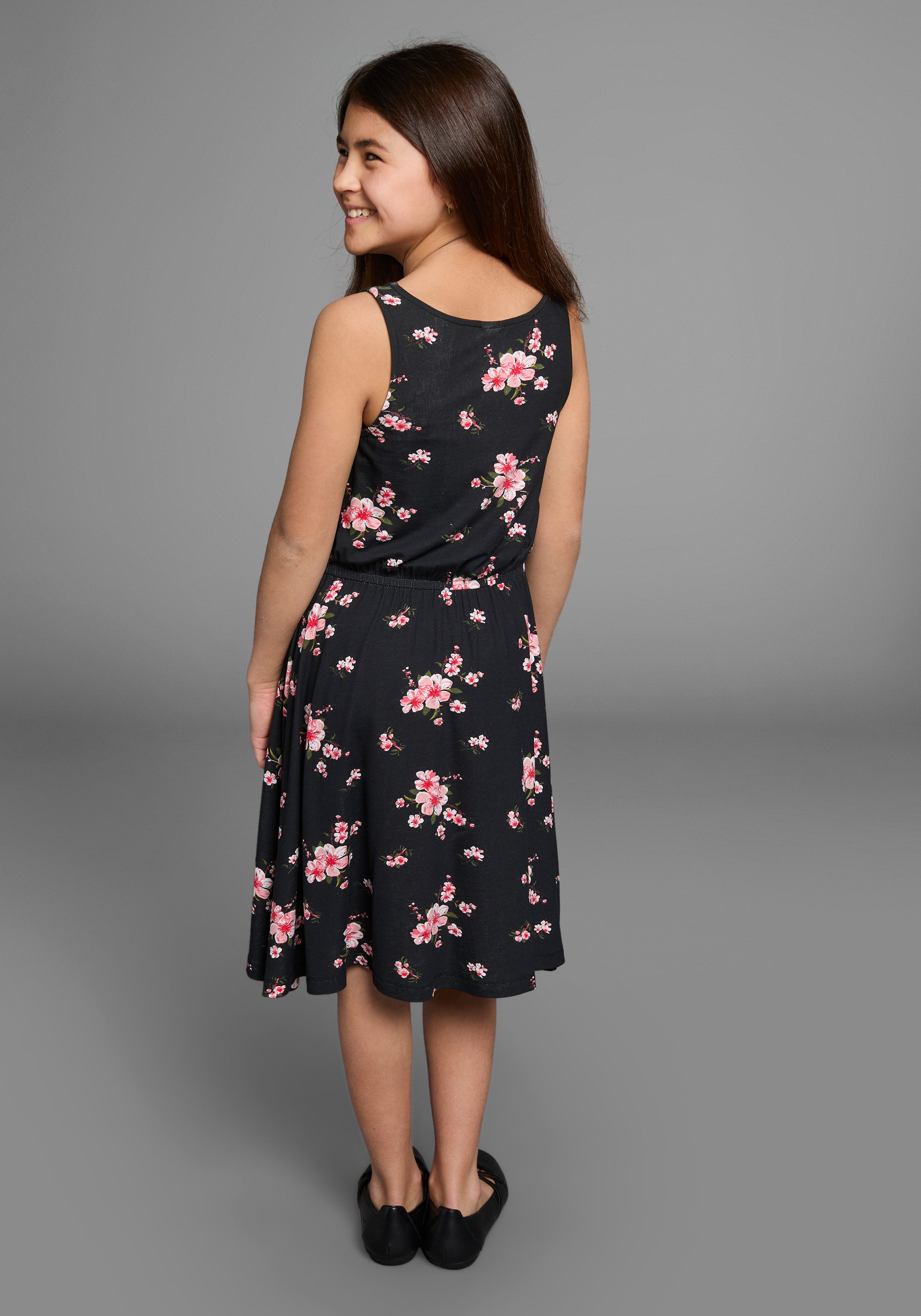 KIDSWORLD Jerseykleid für Mädchen sommerlich, kniefrei, floral, aus Viskosemischung, ärmellos