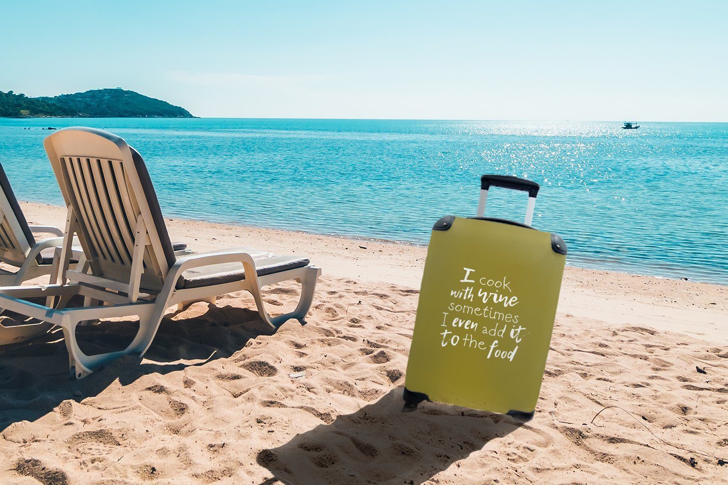 MuchoWow Handgepäckkoffer Weinzitat "Ich koche rollen, Wein, ich Reisekoffer Essen, Ferien, zum mit für mit Trolley, füge Reisetasche manchmal Rollen, Handgepäck sogar 4 ihn