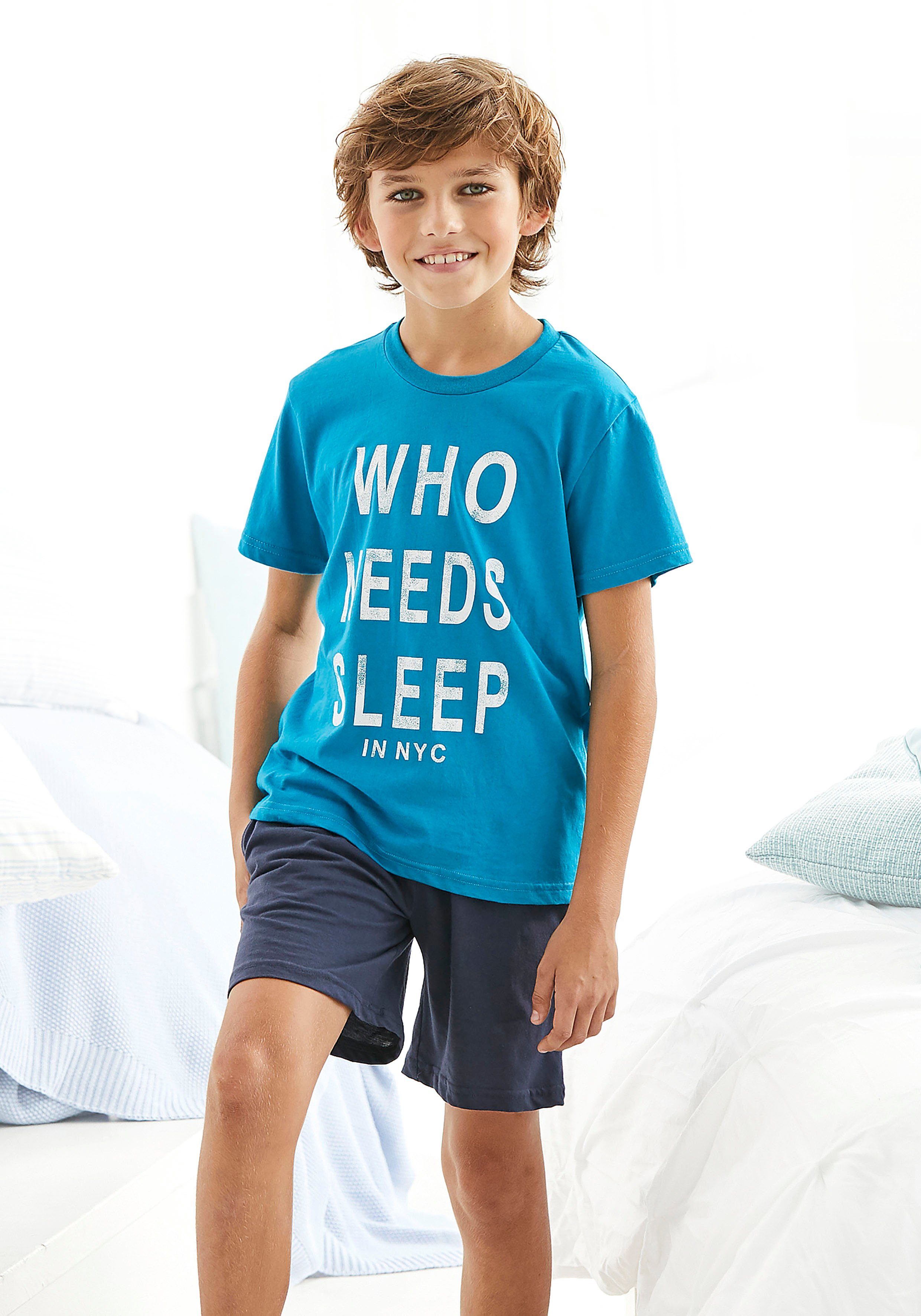 AUTHENTIC LE JOGGER Pyjama (2 tlg., 1 Stück) Schlafanzug mit Spruch "Who needs sleep"