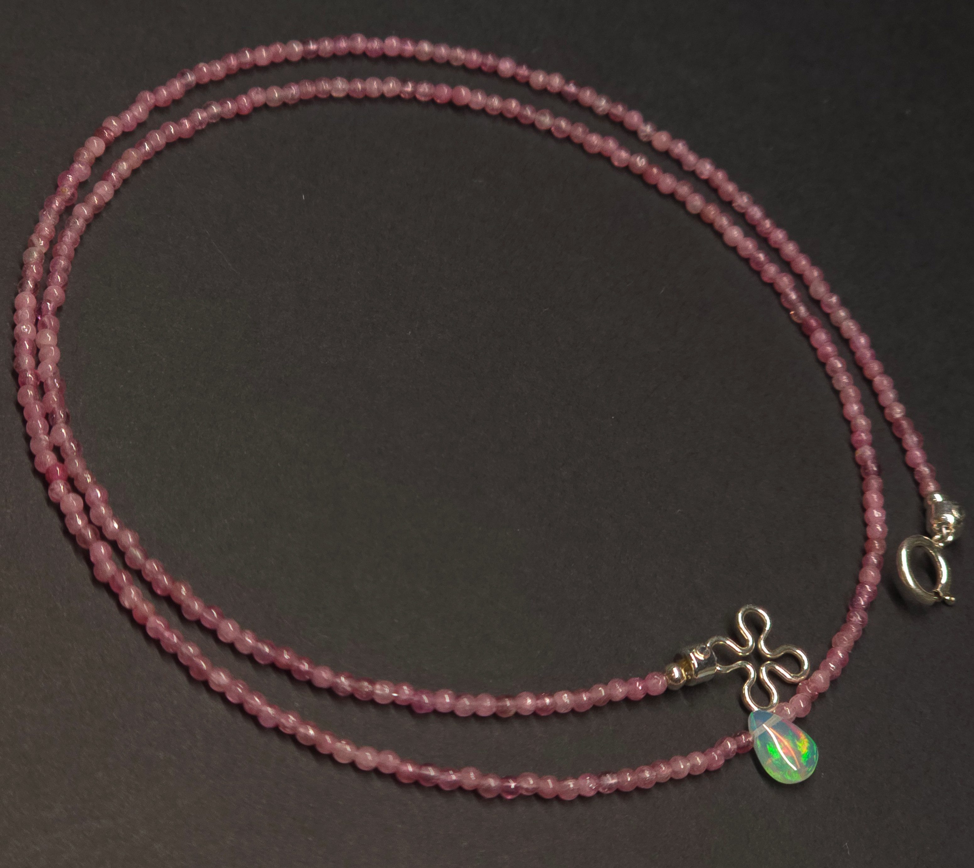 GOLDEN Charm-Kette Rosa Turmalin Kette mit Opal, 925 Silber, Handgemacht