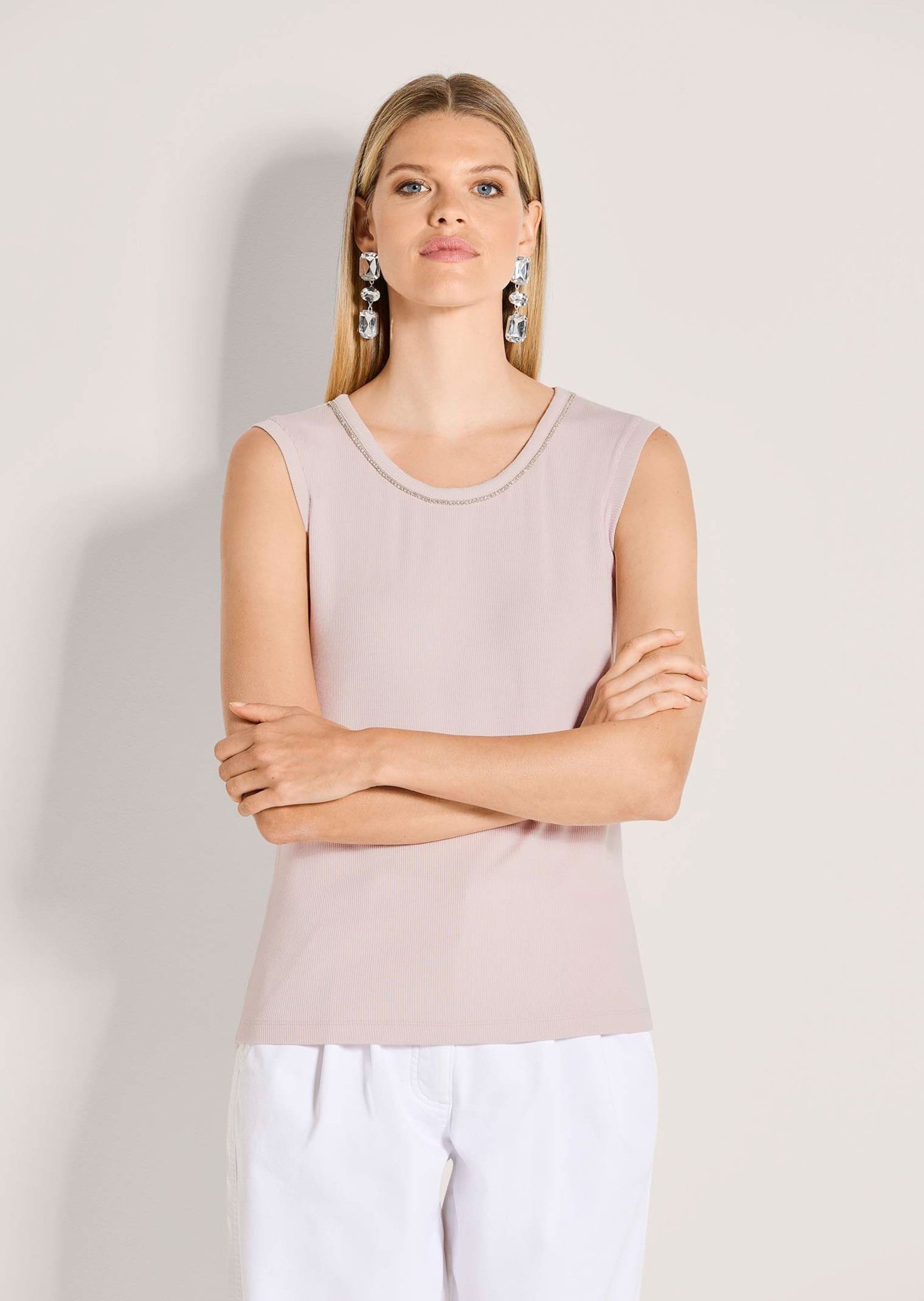 MADELEINE Kurzarmshirt Elegantes Kurzarm Sommeroberteil mit Strass Viskose-Shirt mit Rundhalsausschnitt, ärmellos