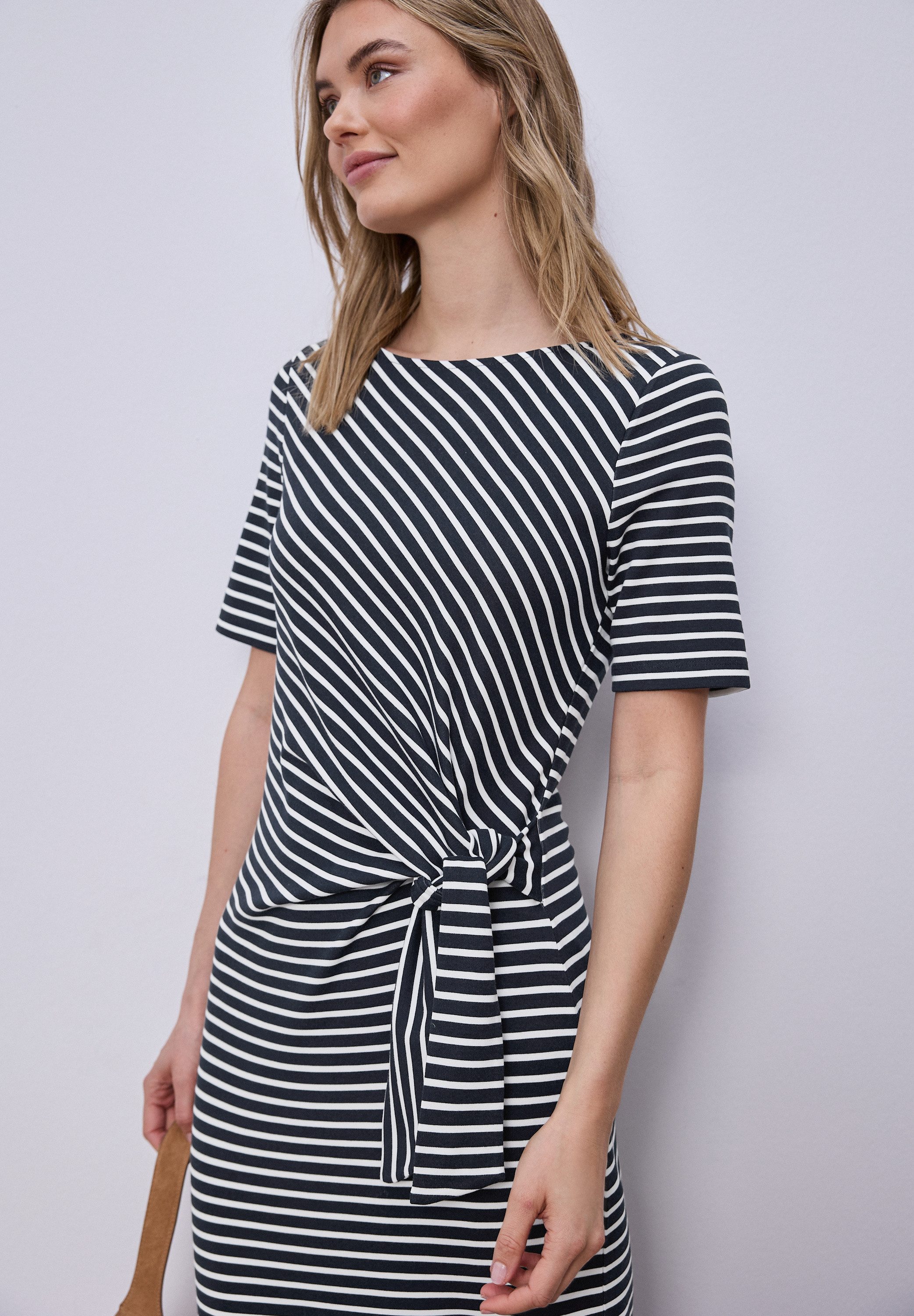 STREET ONE Jerseykleid im Ringel-Look und mit seitlicher Bindung