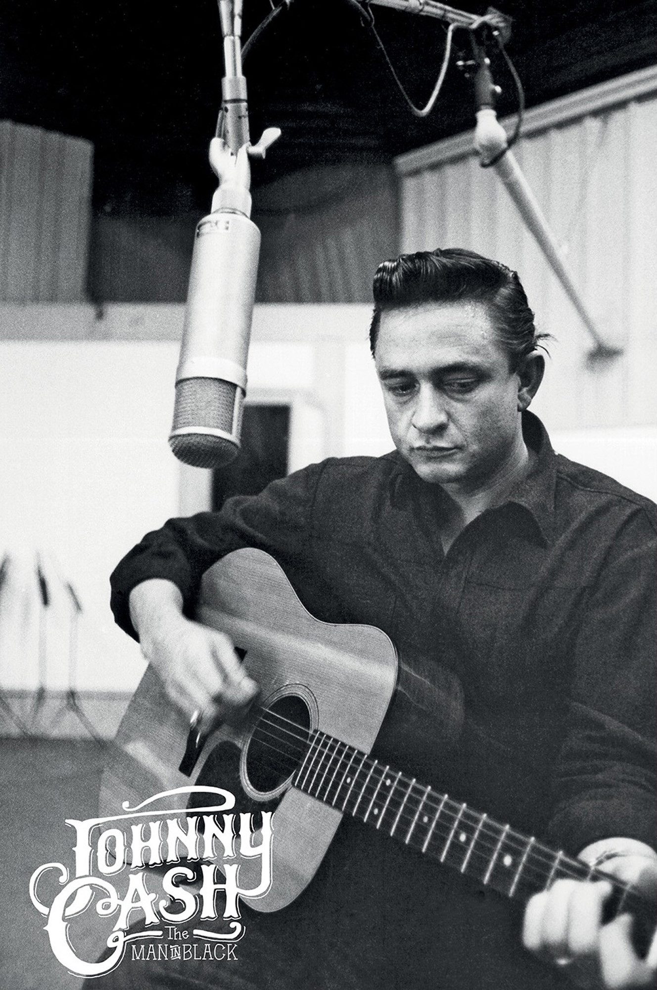 Poster Johnny Cash - Studio - Poster 61x91,5 cm günstig online kaufen