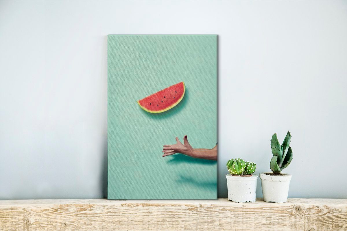 20x30 cm inkl. fertig Zackenaufhänger, bespannt OneMillionCanvasses® Wassermelone St), (1 Grün - Leinwandbild - Gemälde, Frau, Leinwandbild