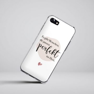 DeinDesign Handyhülle Es gibt Menschen die passen, Apple iPhone 7 Silikon Hülle Bumper Case Handy Schutzhülle