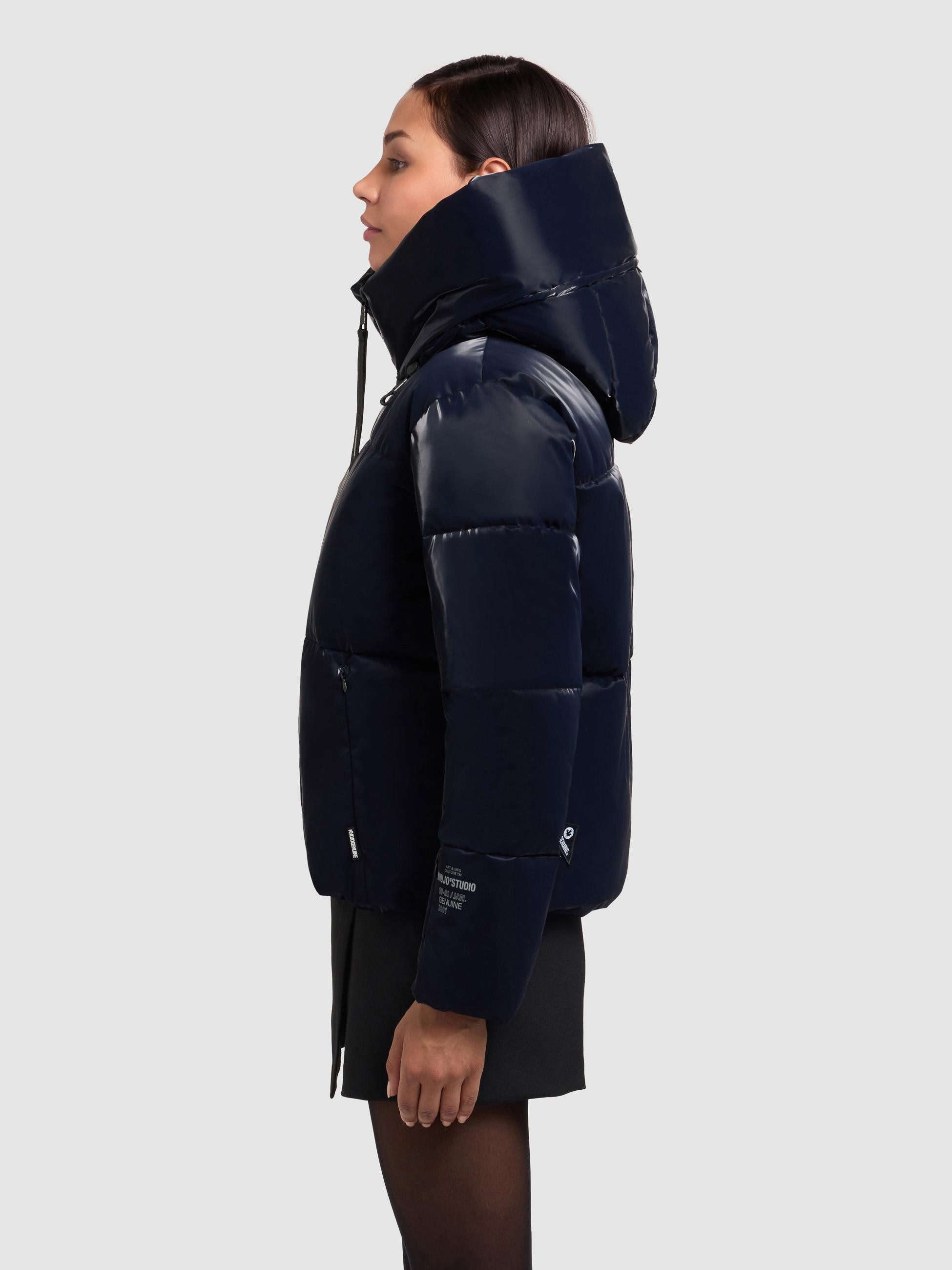 khujo Steppjacke Audrey Shiny Schimmernde Damen Winterjacke mit Kapuze