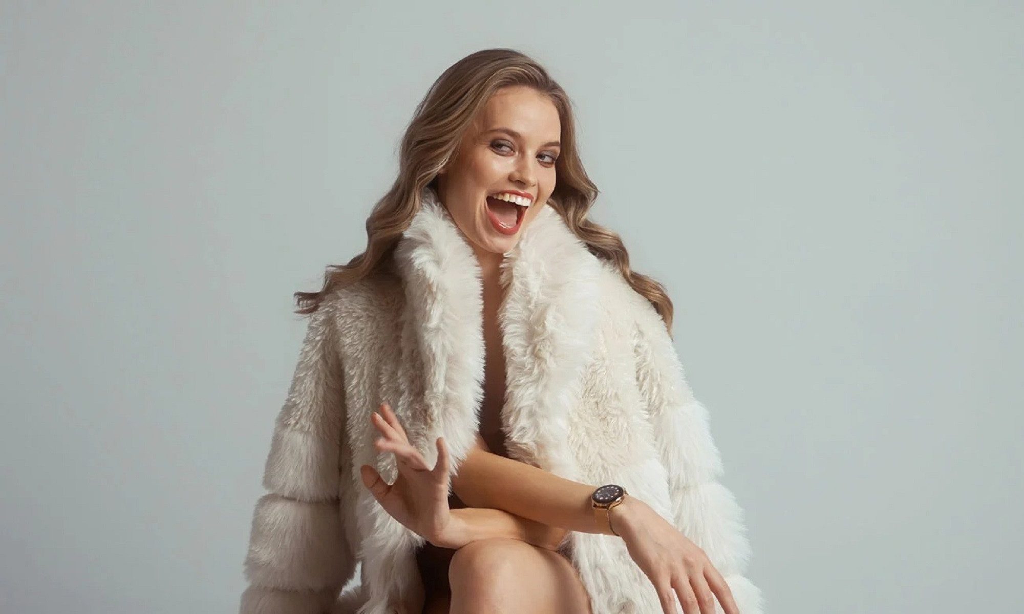 Maxcom Damen-Smartwatch FW52, Gesundheitsfunktionen & Stil Watch, 1-tlg.