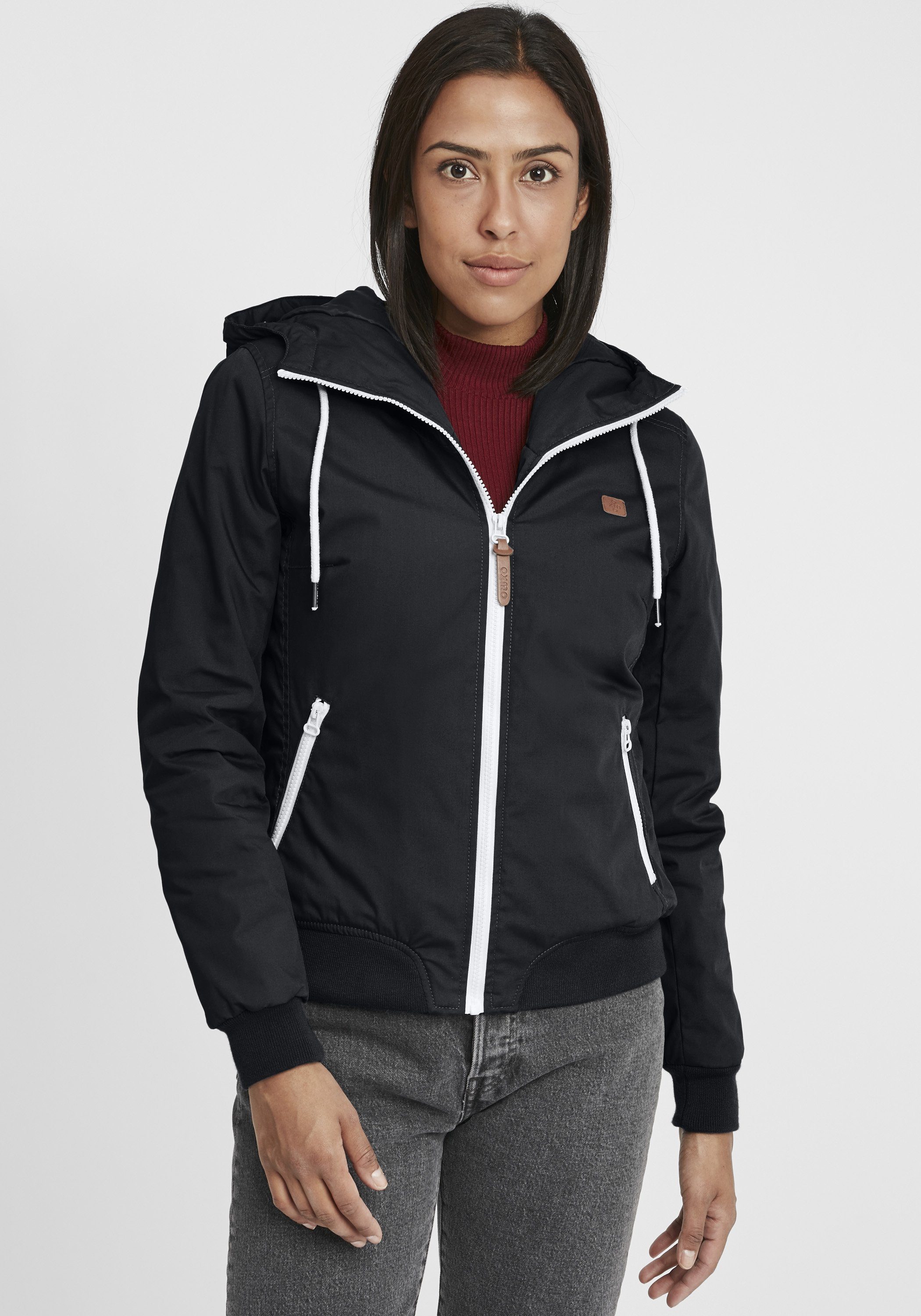 OXMO Kurzjacke OXTila Übergangsjacke mit kontrastfarbenem Reißverschluss BLACK (799000)