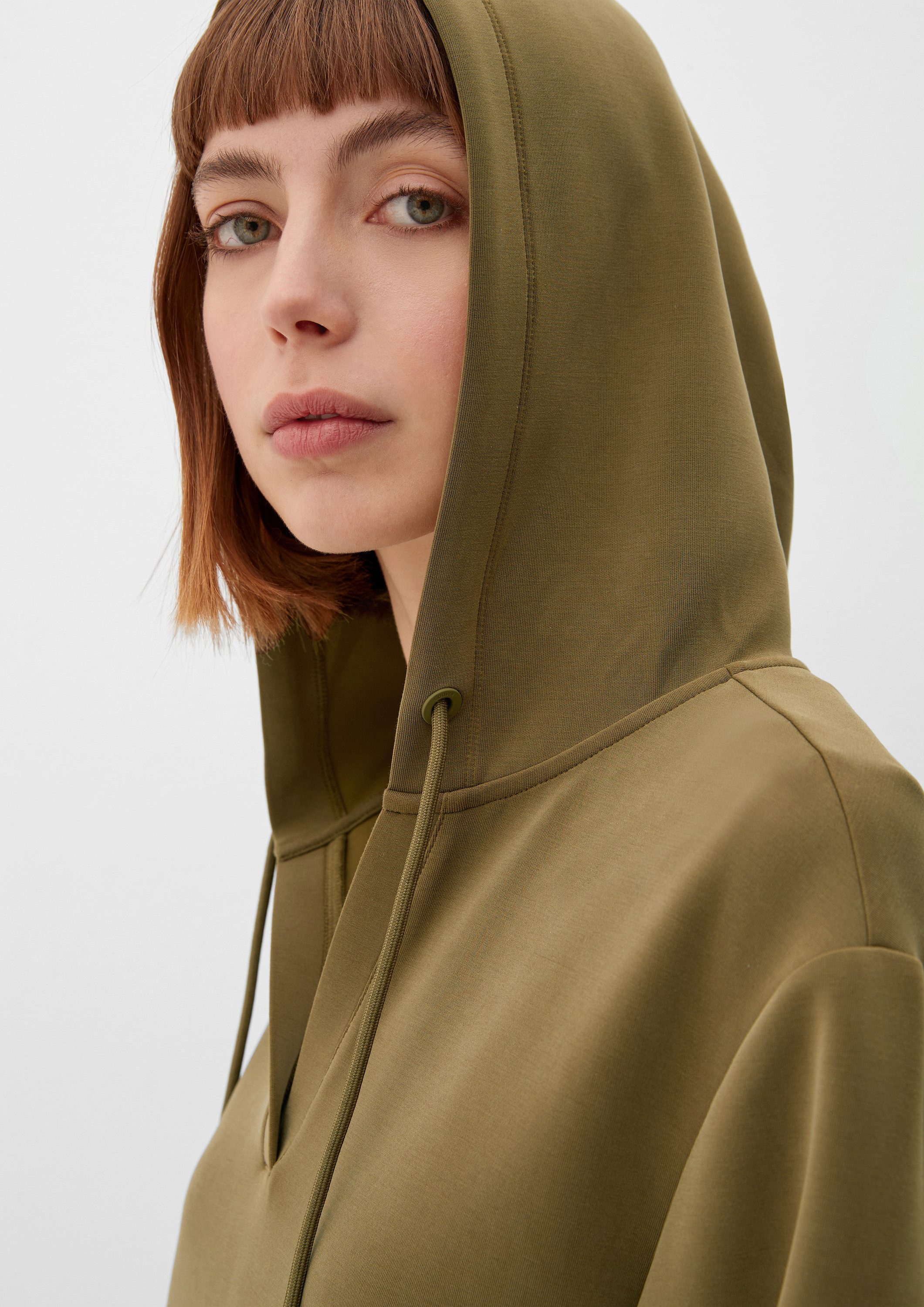 s.Oliver Midikleid Kleid Langarmkleid mit Kapuze