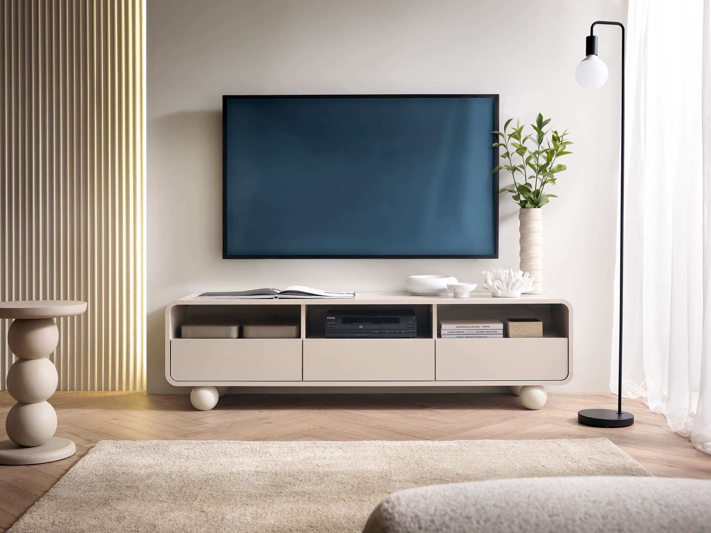 MOEBLO TV-Board RTV160 BERLIN (in Kaschmir, modernes Lowboard mit 3 Schubladen, 3 offenen Fächern, Kabeldurchführungen, Tip-on und Kugelfüßen, Lowboard Fernsehtisch TV Bank TV Tisch Fernseher Tisch TV Möbel), (BxHxT): 160 x 44 x 39 cm