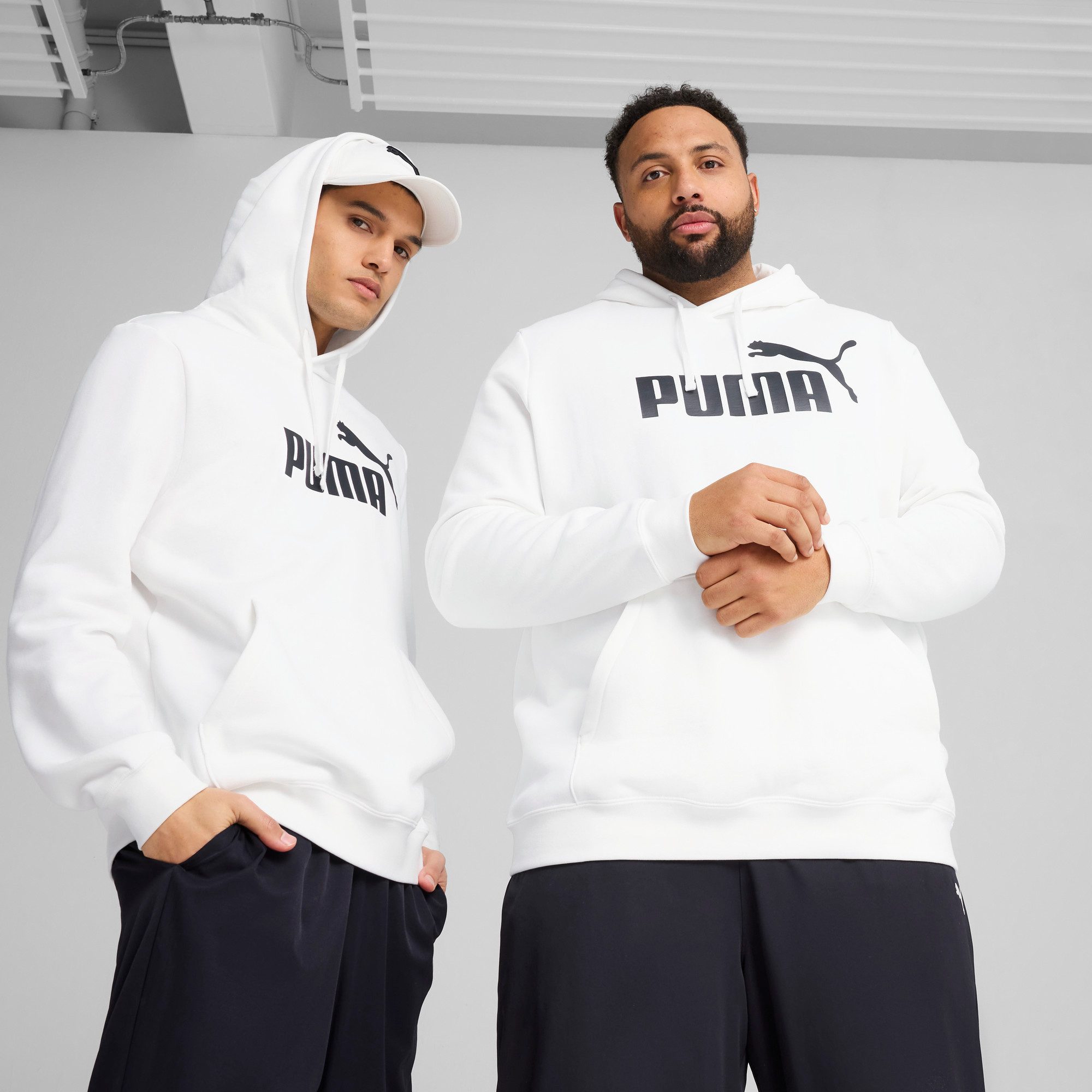 PUMA Kapuzensweatshirt ESS NO. 1 LOGO HOODIE FL