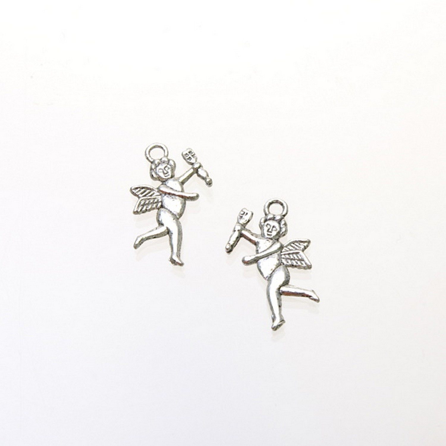 Deko AS Bastelperlen Amor Anhänger - Metall silberfarbig - 2,5 cm - 12 Stück - 97106