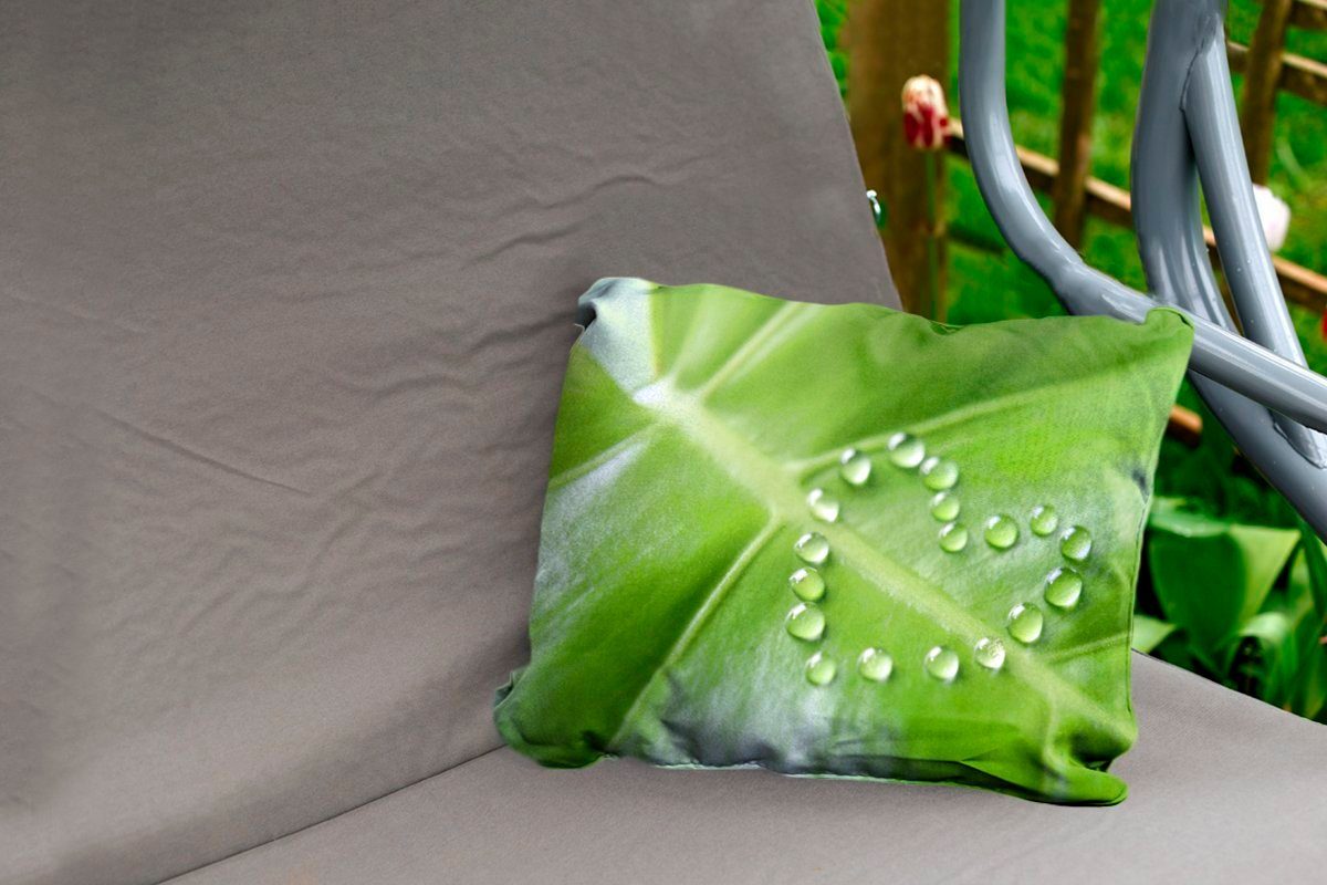 Kissenhülle mit eines Foto Outdoor-Dekorationskissen, Dekokissen Wassertropfen in Dekokissenbezug, Blattes Herzens, Form Polyester, eines MuchoWow botanischen