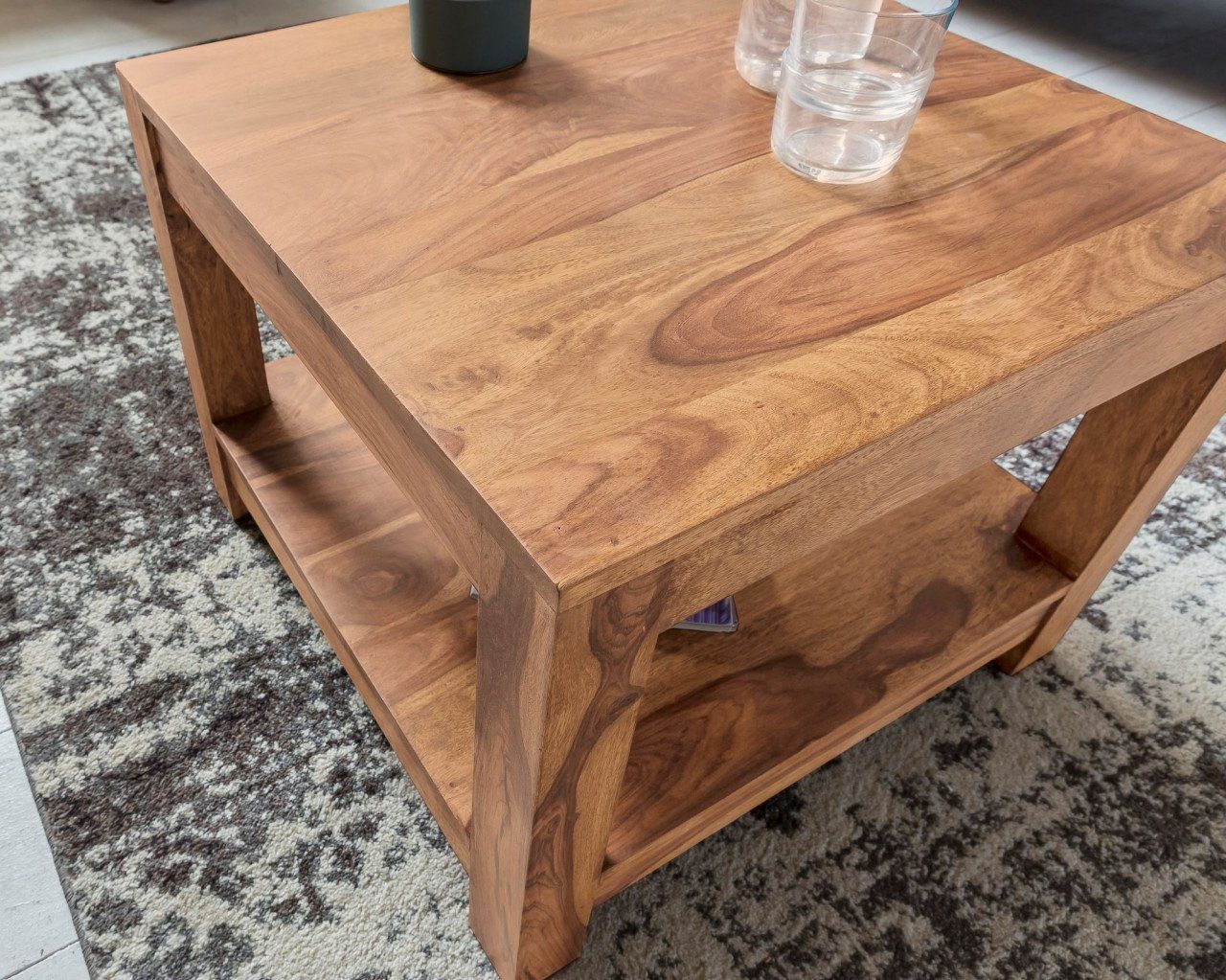 Massiv-Holz furnicato Couchtisch 60 MUMBAI cm x Wohnzimmer-Tisch Akazie 60