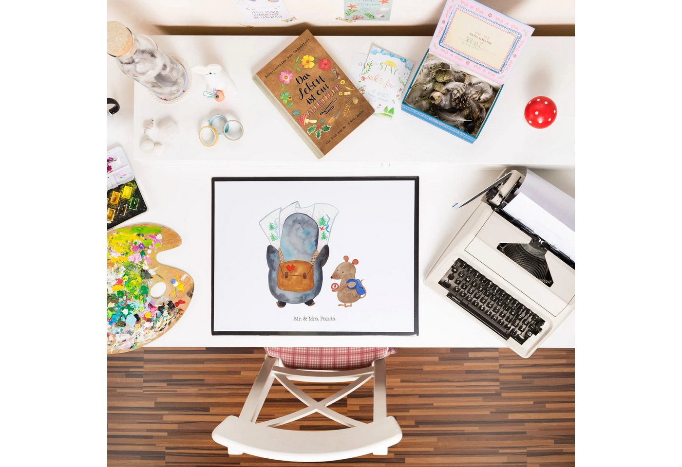 Thumbnail - Mr. & Mrs. Panda Schreibtischunterlage Pinguin & Maus Wanderer - Weiß - Geschenk, Pinguine, Schreibtisch Unt, (Packung, ...