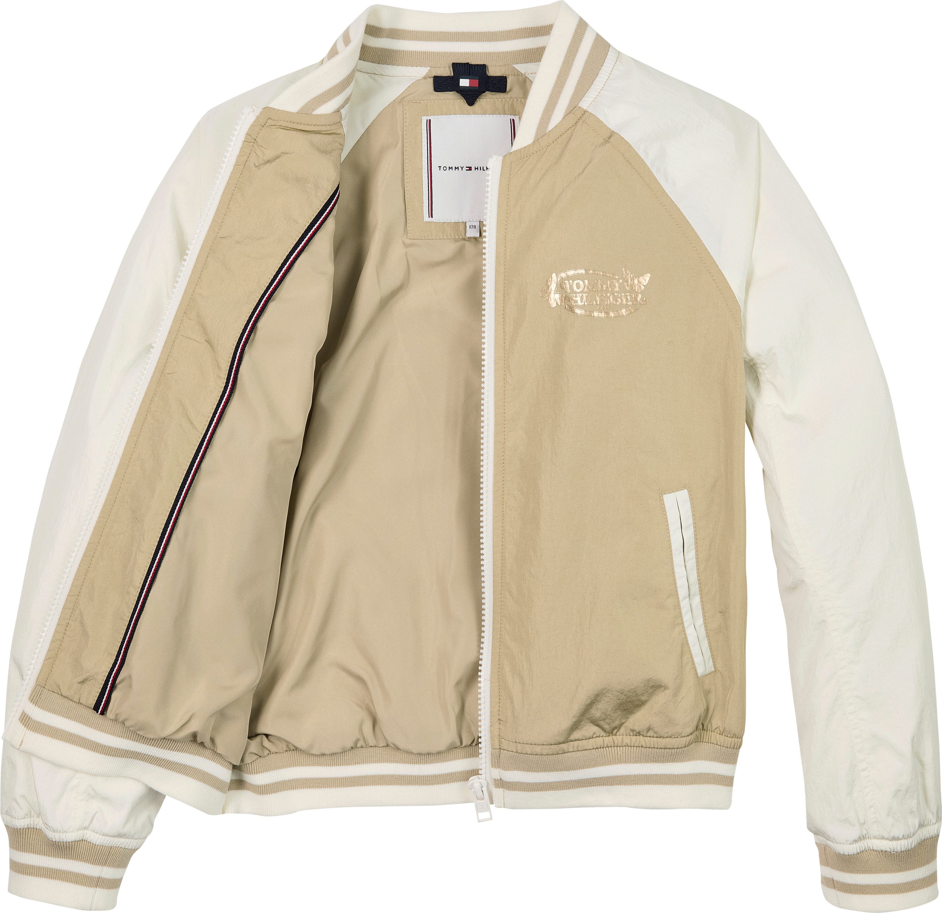 Tommy Hilfiger Blouson BUTTERFLY GRAPHIC BOMBER JACKET für Kinder bis 16 Jahre, mit glänzendem Butterfly-Print