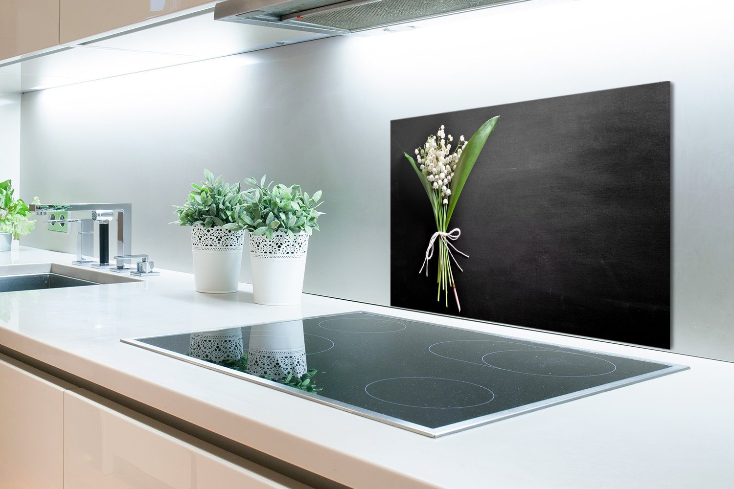 küchen Herdblende (1-tlg), aus Blumen-5-1-1, Wandschutz, 60x40 cm, MuchoWow Küchenrückwand Temperaturbeständig