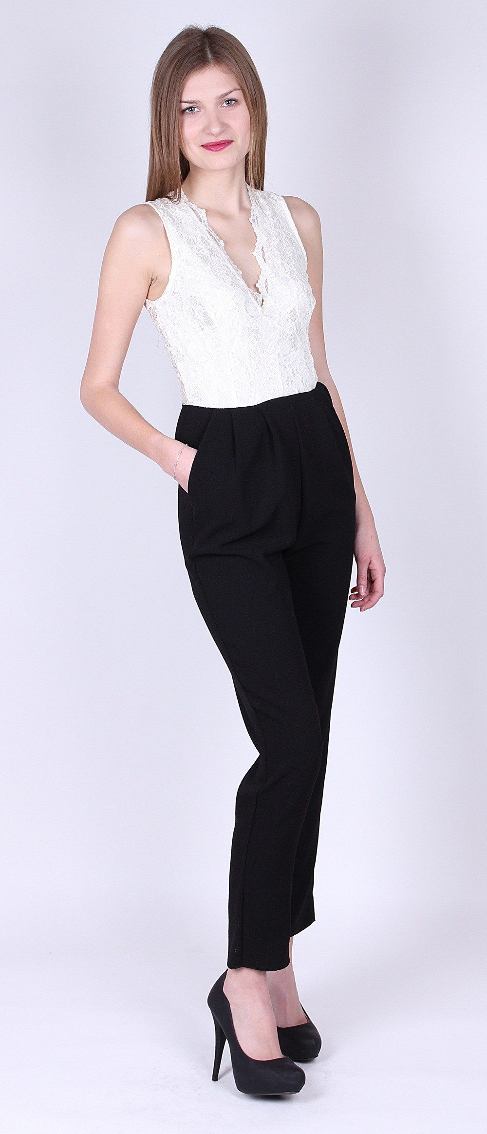Sarcia.eu Culotte-Overall John Zack Creme-schwarzer Overall mit Spitze L