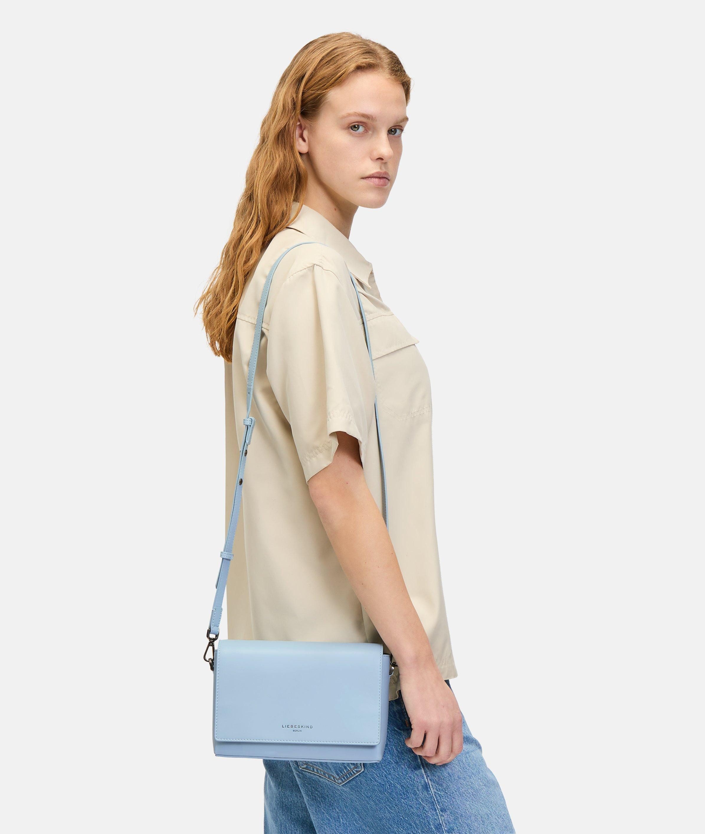 Liebeskind Berlin Umhängetasche Hilla Crossbody M, Mittelgroße Crossbody Bag aus Schafsleder