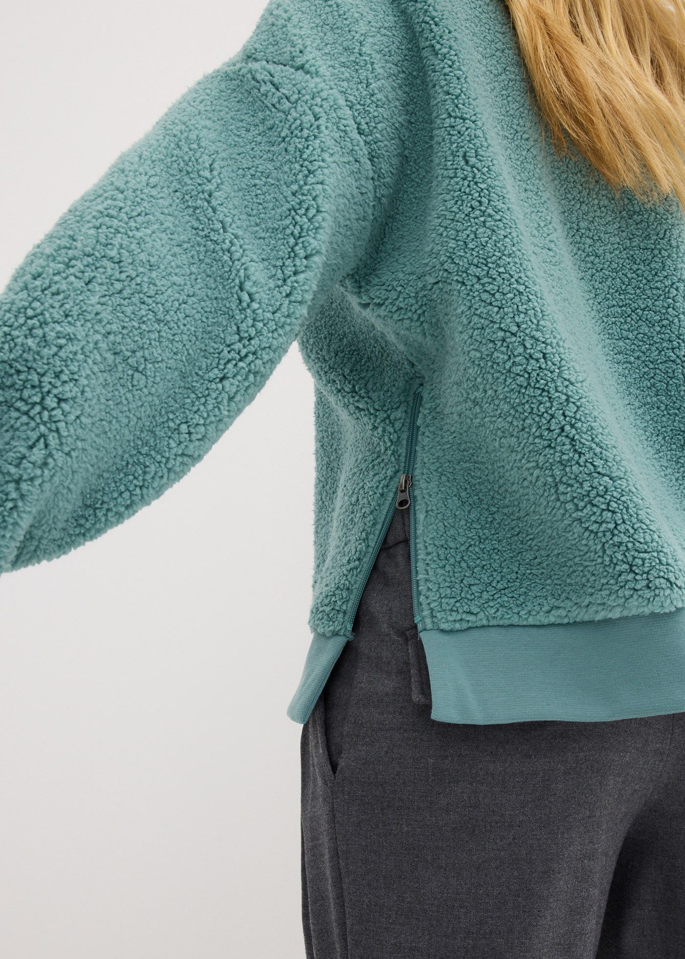 bonprix Fleecepullover Oversize-Passform, mit Teddy-Obermaterial, aus Polyester