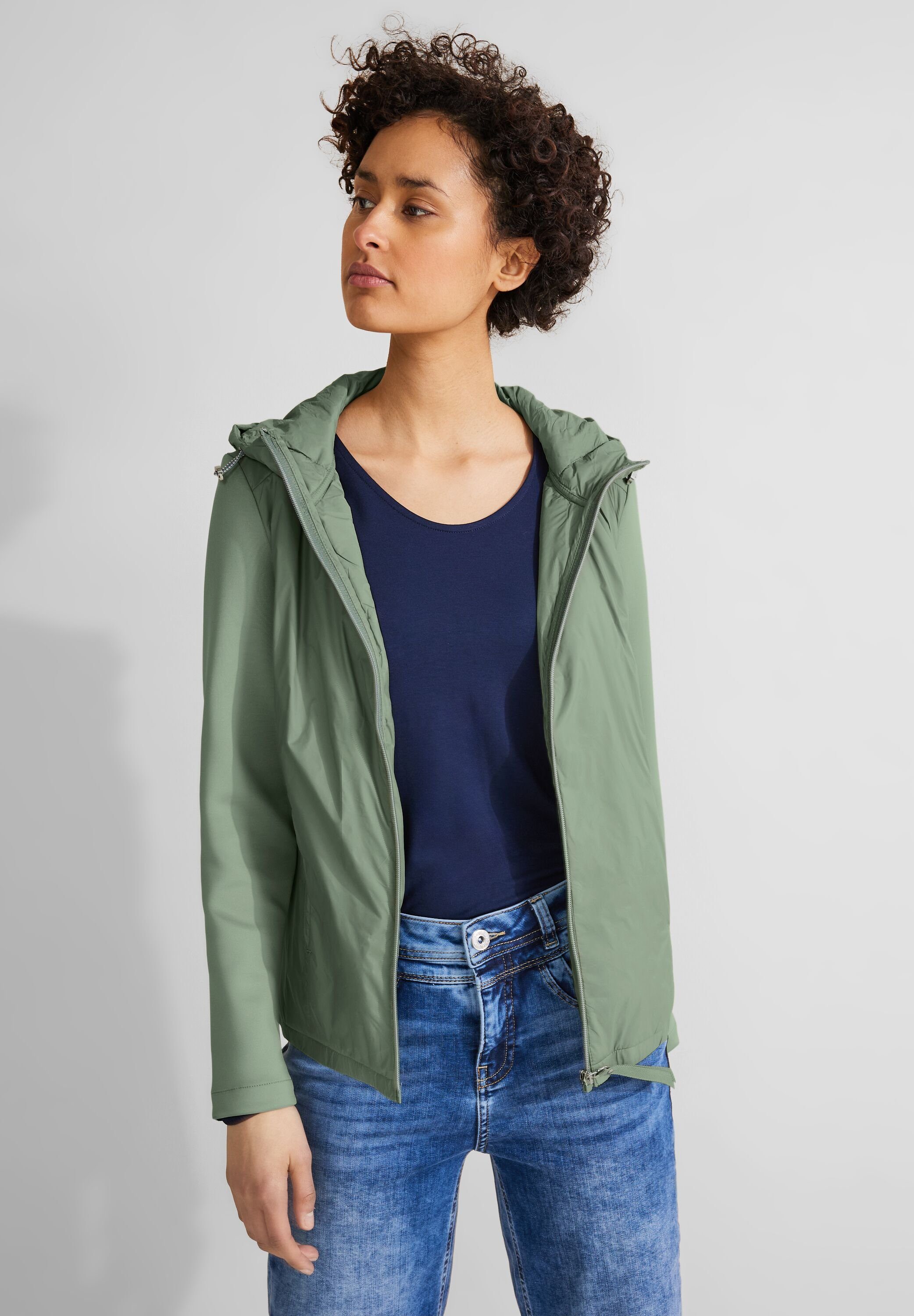 STREET ONE Windbreaker mit Kapuze mit Tunnelzugband