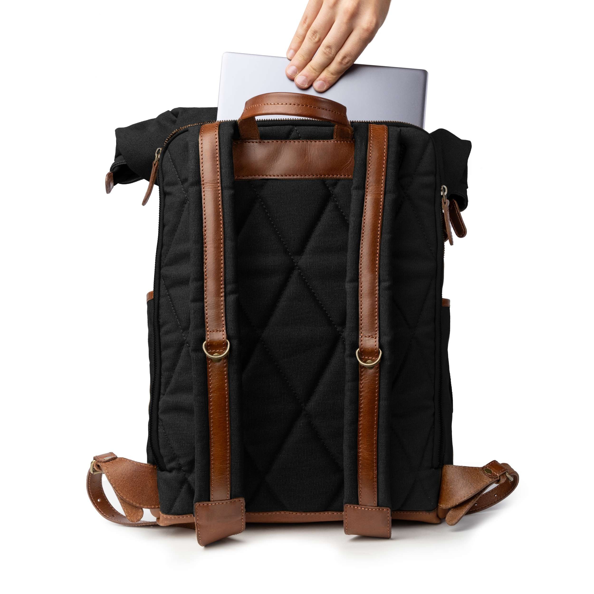 DRAKENSBERG Reiserucksack Roll-Top »Arthur« Schwarz, 17" Laptoprucksack mit Organizer Fach für Ladekabel & Zubehör
