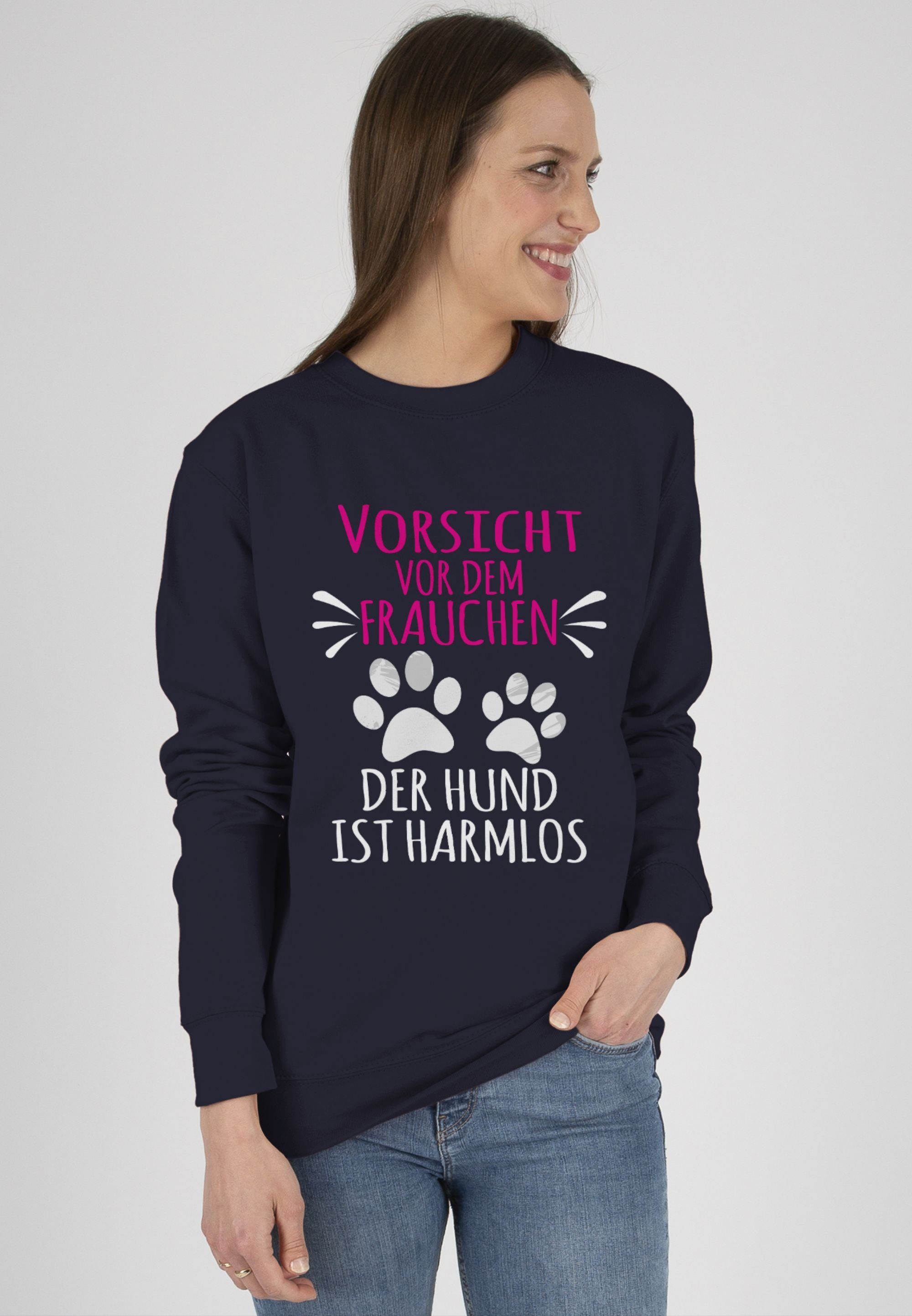 Shirtracer Sweatshirt Vorsicht vor dem Frauchen - Pfotenabdrücke - weiß (1-tlg) Geschenk für Hundebesitzer 1 Dunkelblau